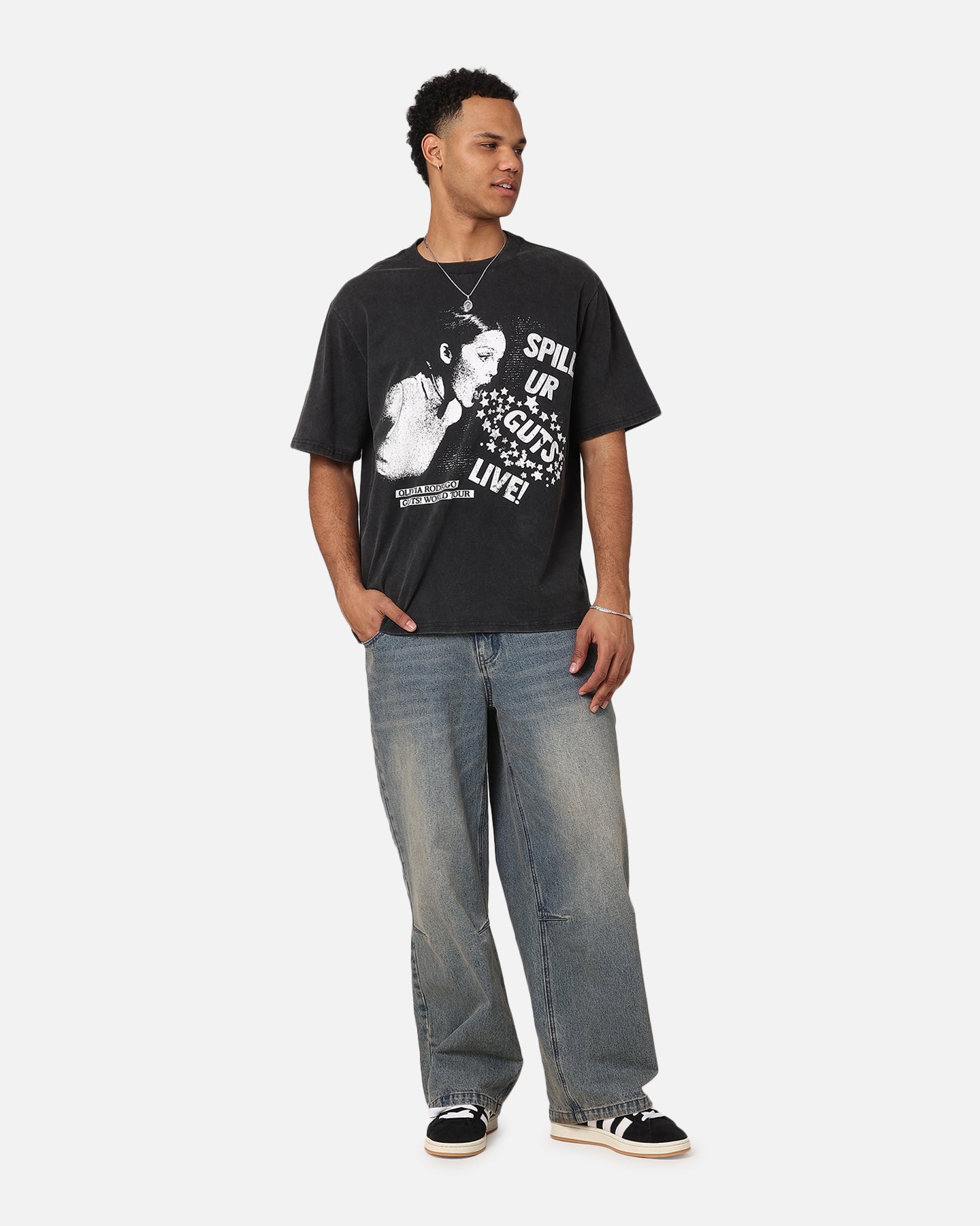 {product_title} - {shop_name}