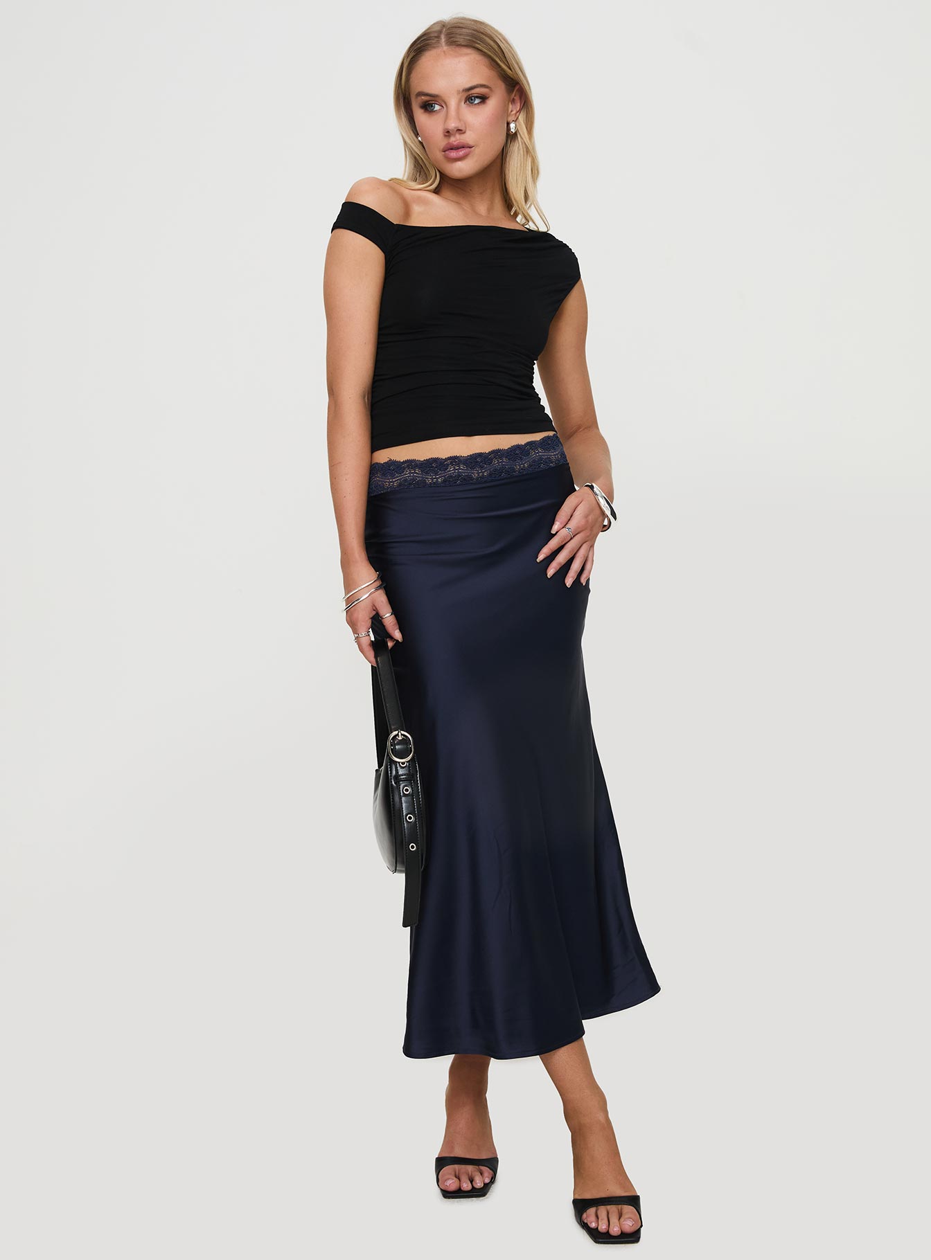 The Charmaine Maxi Skirt Navy、mySite、solidvoid