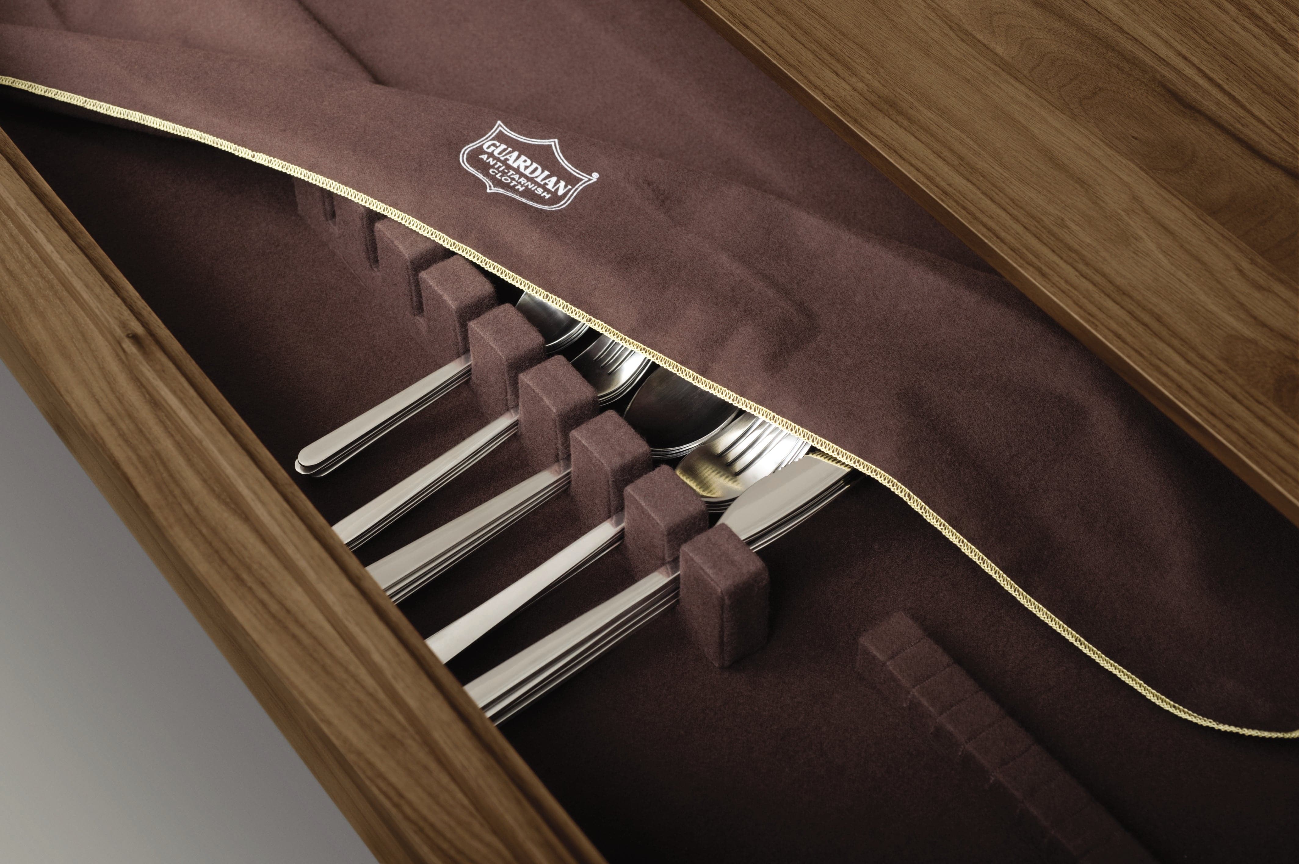 Copeland Exeter Buffet Case、mySite、neckold