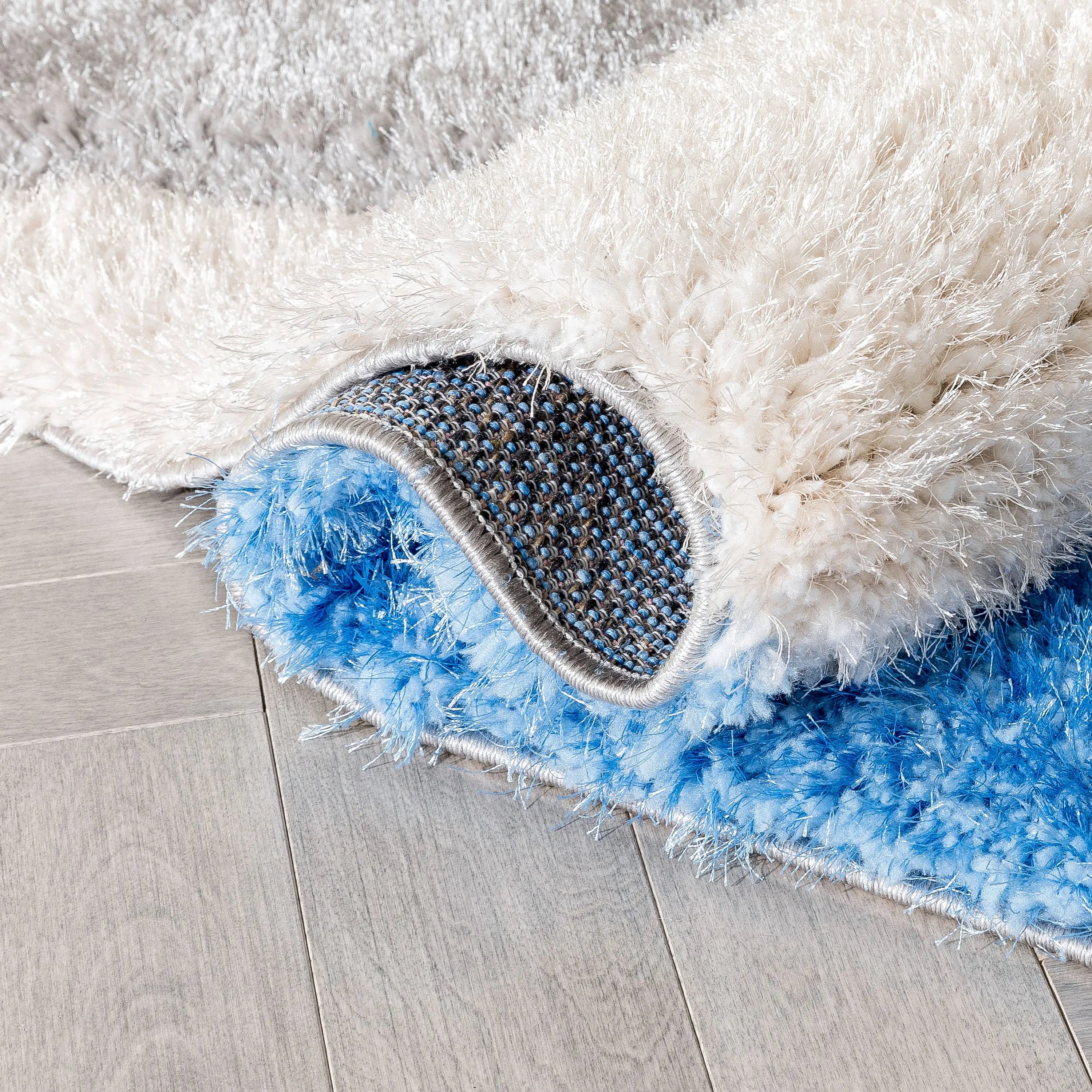 Mika Retro Chevron 3D Textured Shag Grey Light Blue Rug、mySite、gigharbornorthrealestate