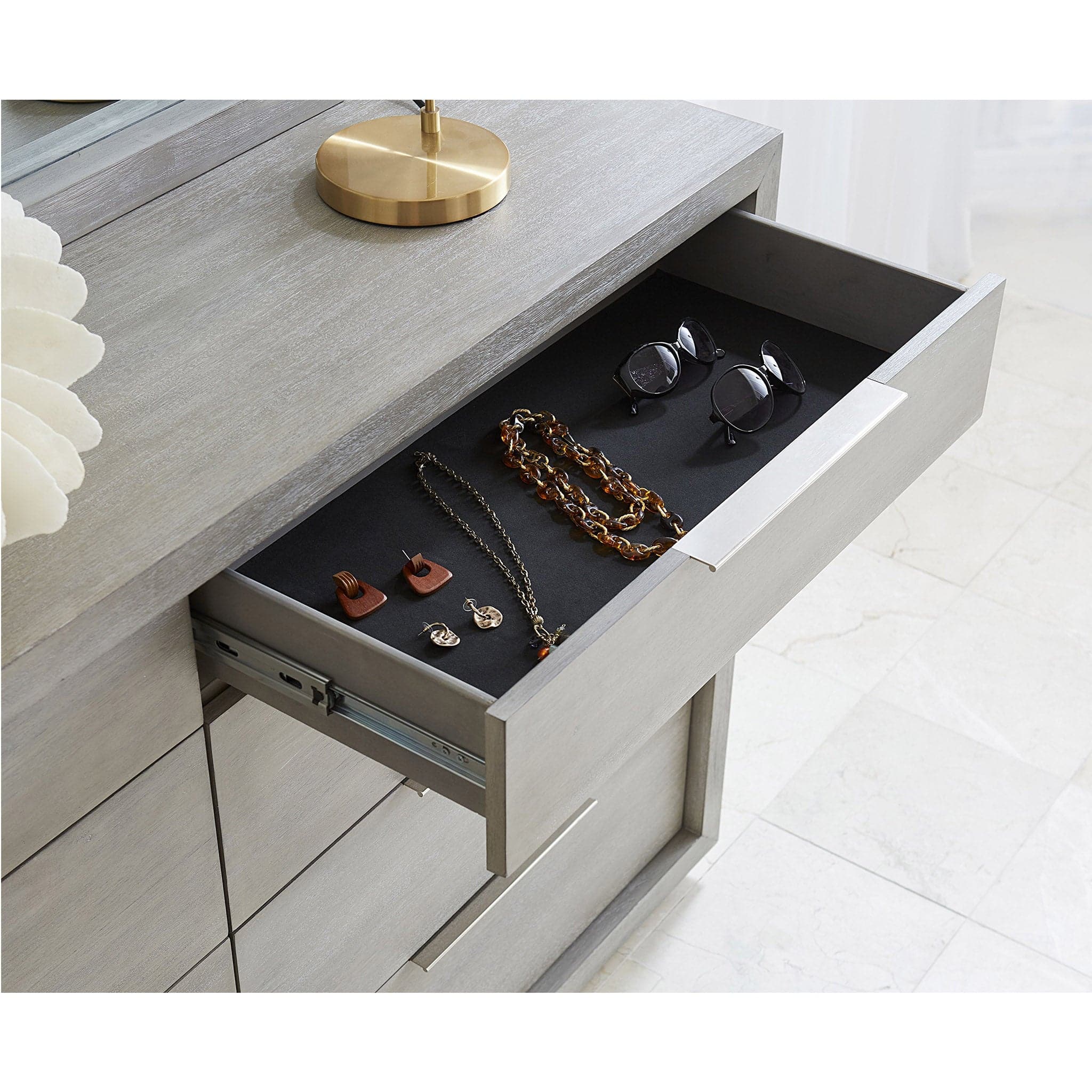 Oxford 8 Drawer Dresser、mySite、neckold