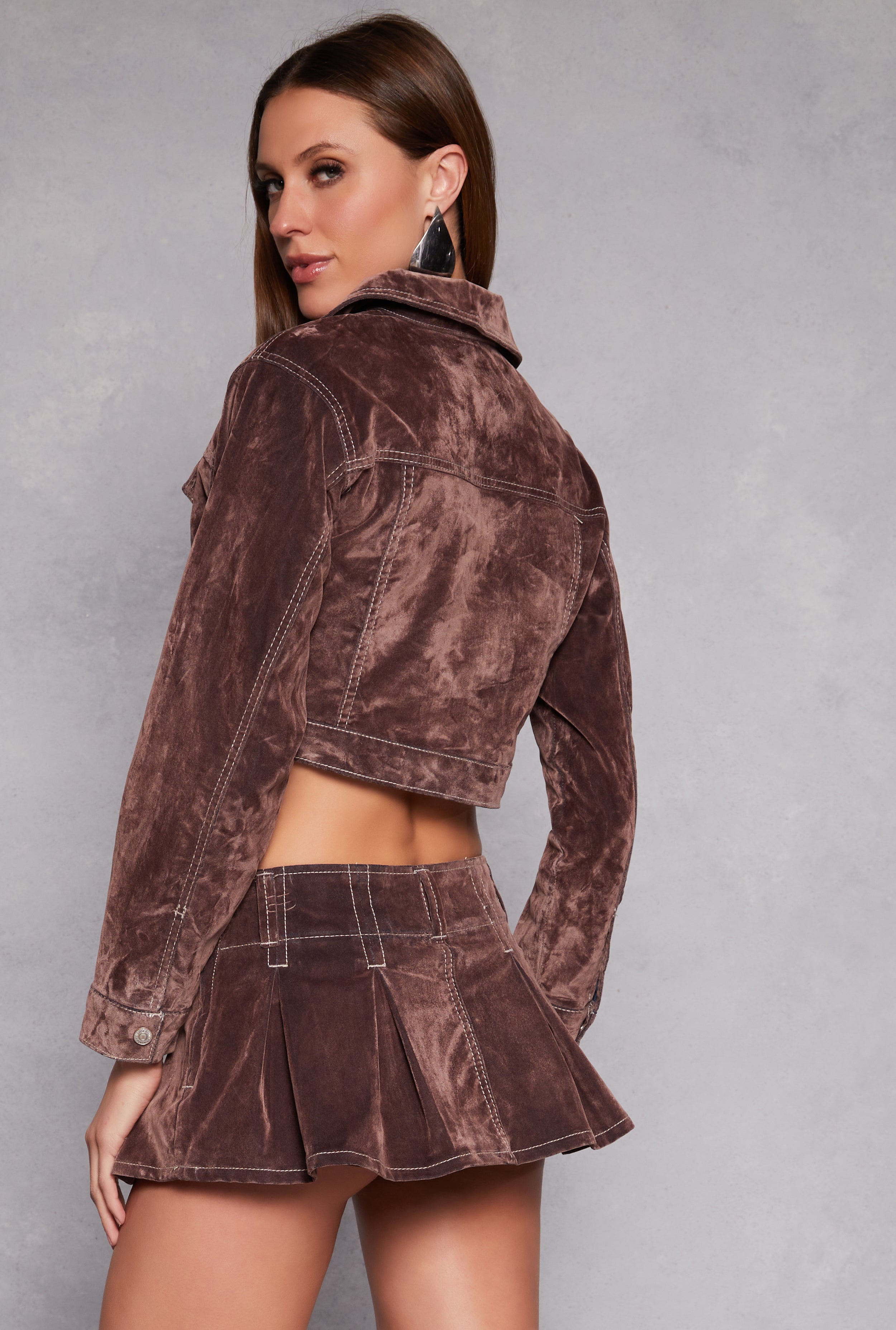 Almost Famous Velvet Flocked Denim Jacket、mySite、camillekostekn