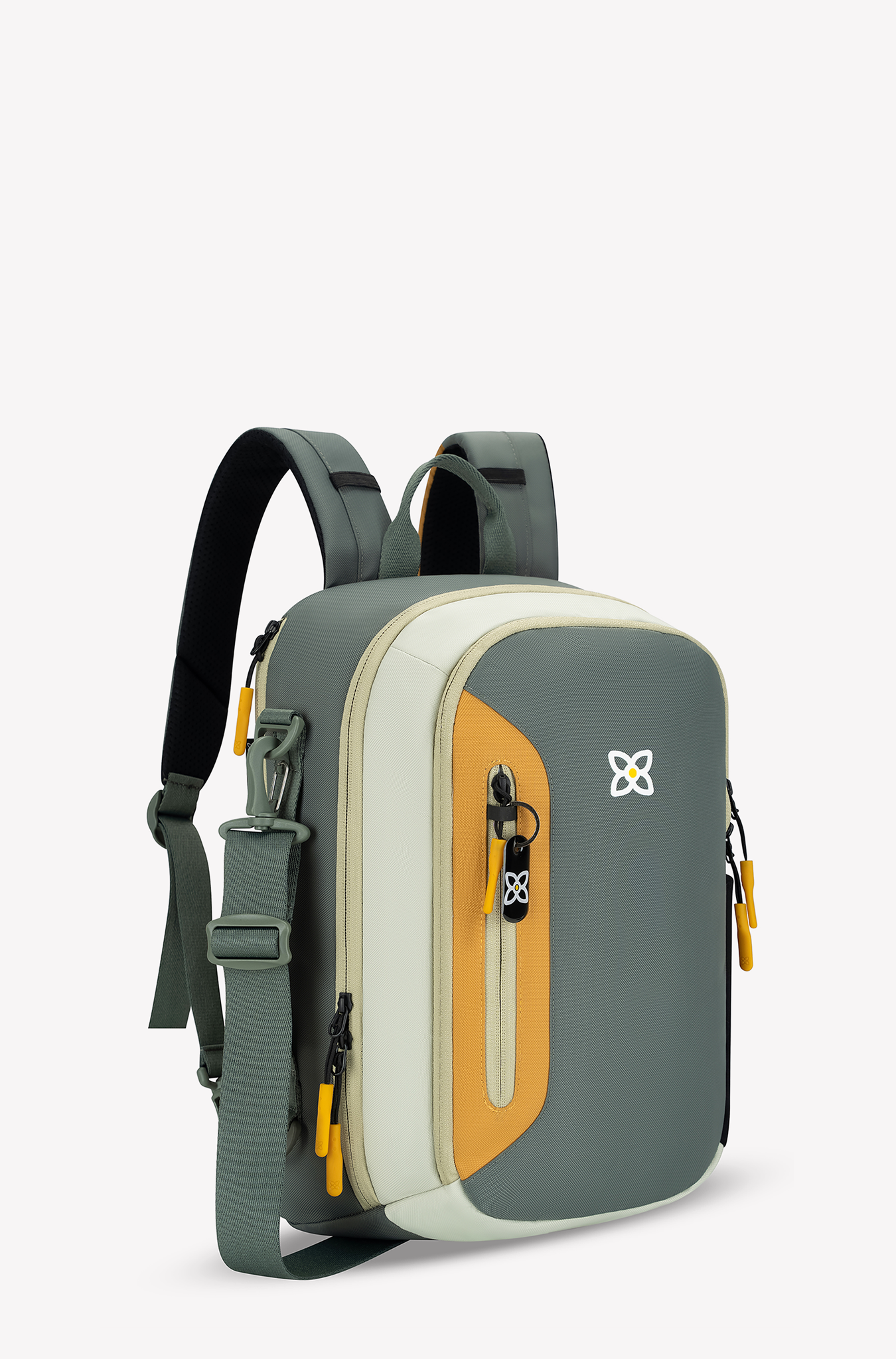 Mia | Travel Pack、mySite、garagedoors4me