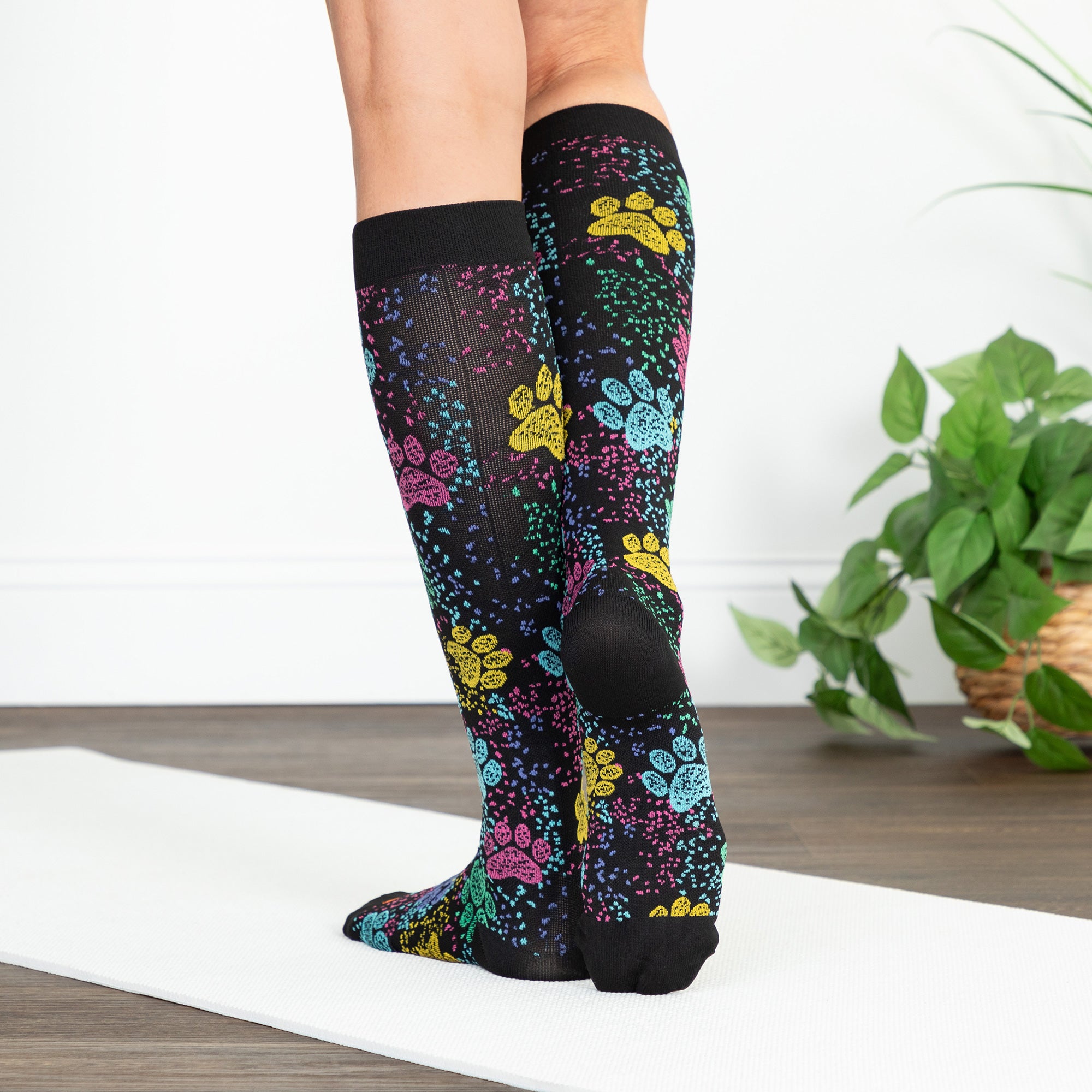 Paw Print Compression Socks、mySite、camillekostekn