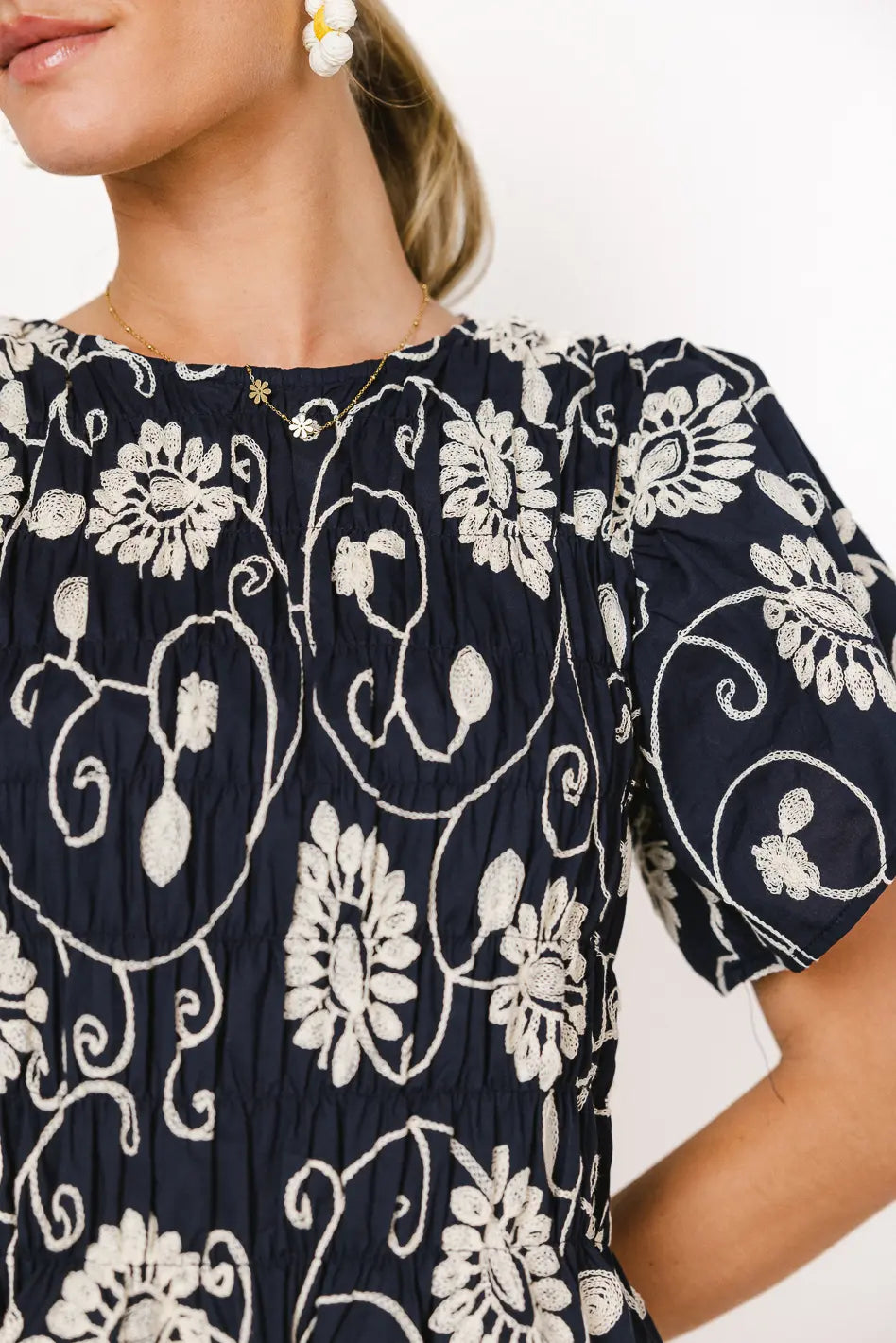 {product_title} - {shop_name}