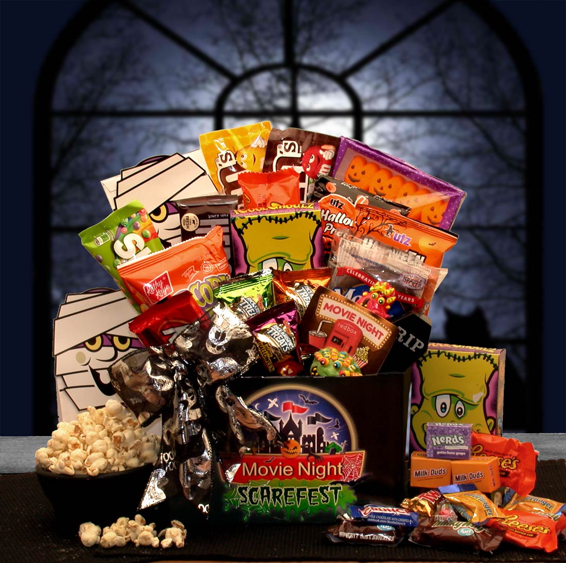 Halloween Scarefest Movie Gift Box with Redbox Gift Card、mySite、camillekostekn