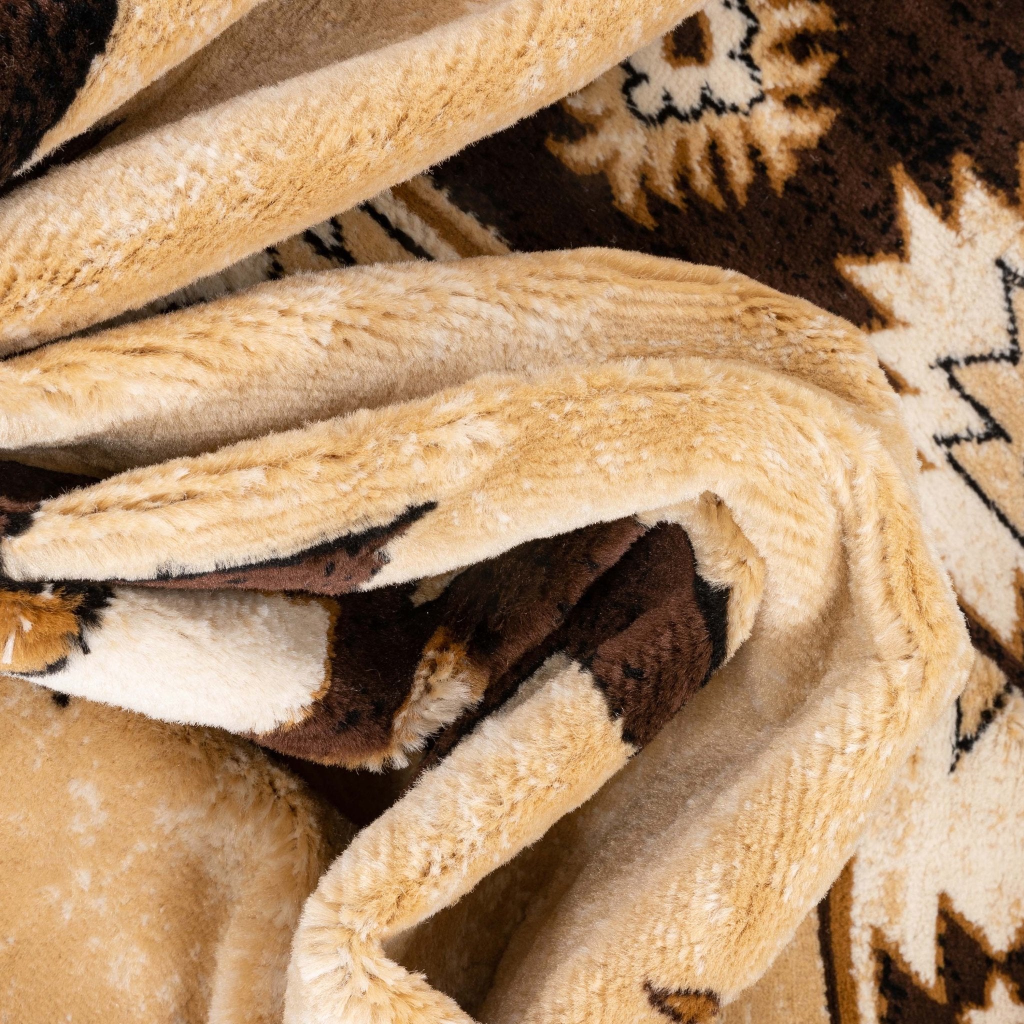 Rodrigo Southwestern Diamond Rug、mySite、gigharbornorthrealestate