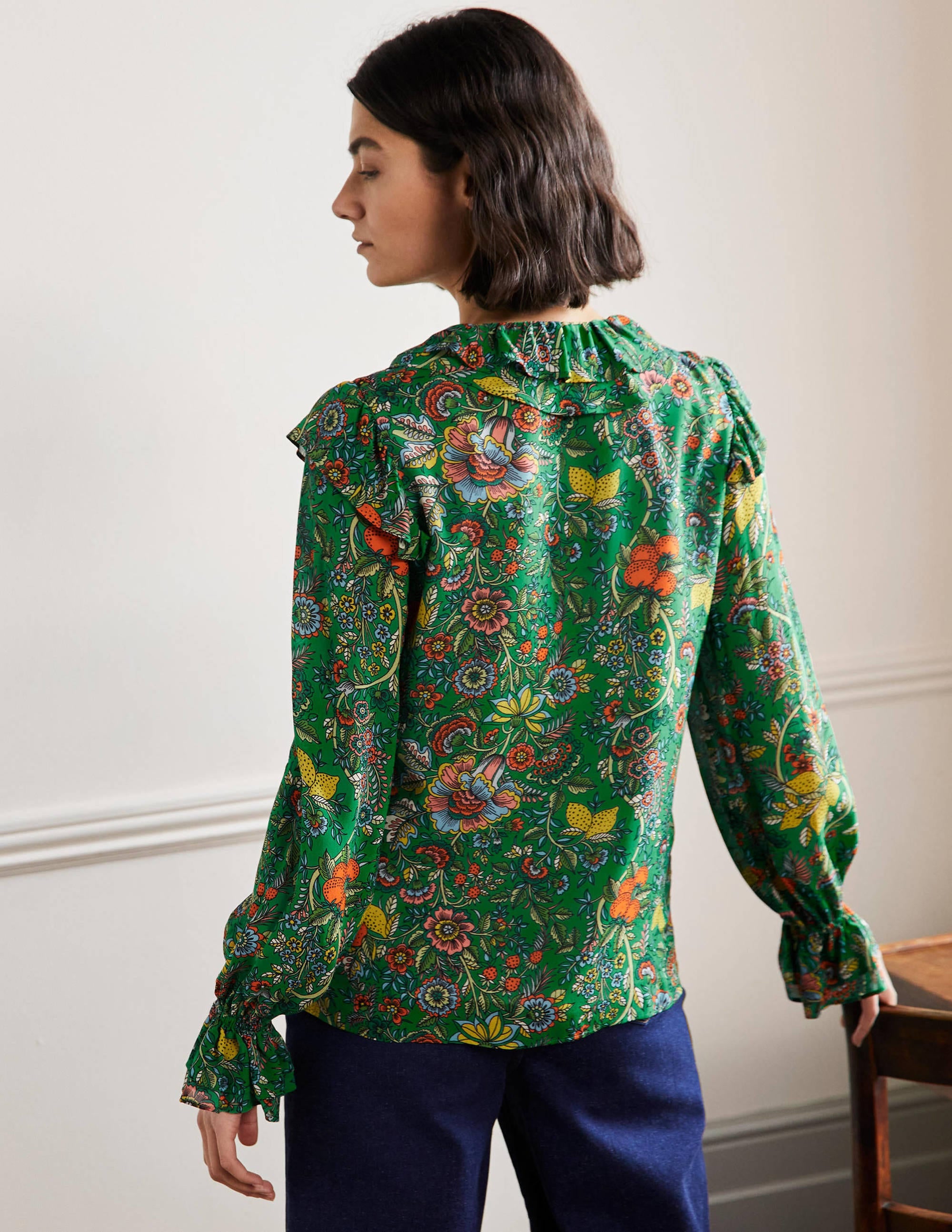  Ruffle Neck Blouse-Rich Emerald, Tropic Meadow、mySite、ashleygrahame