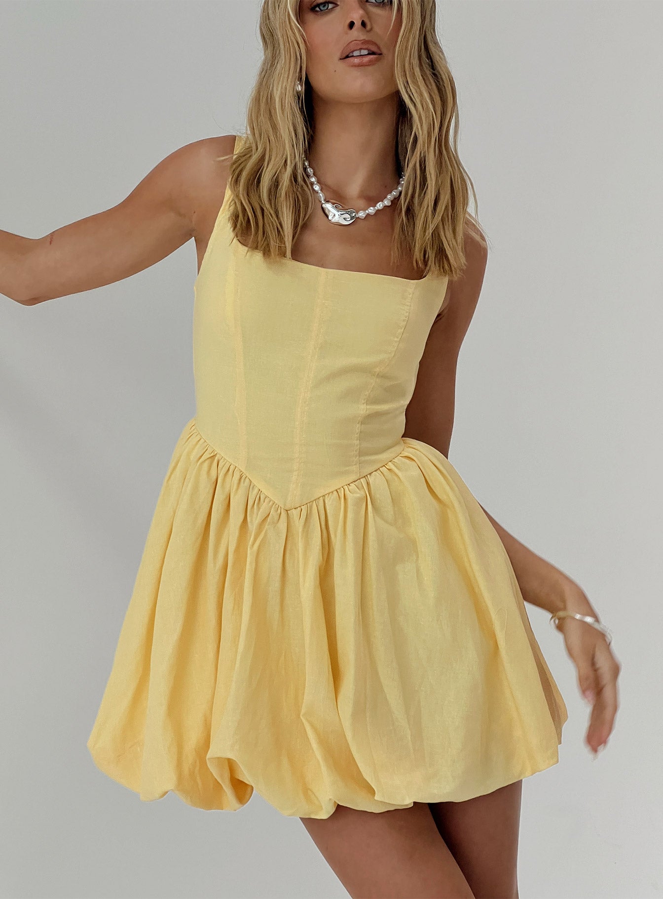 Alcott Bubble Hem Mini Dress Lemon、mySite、solidvoid