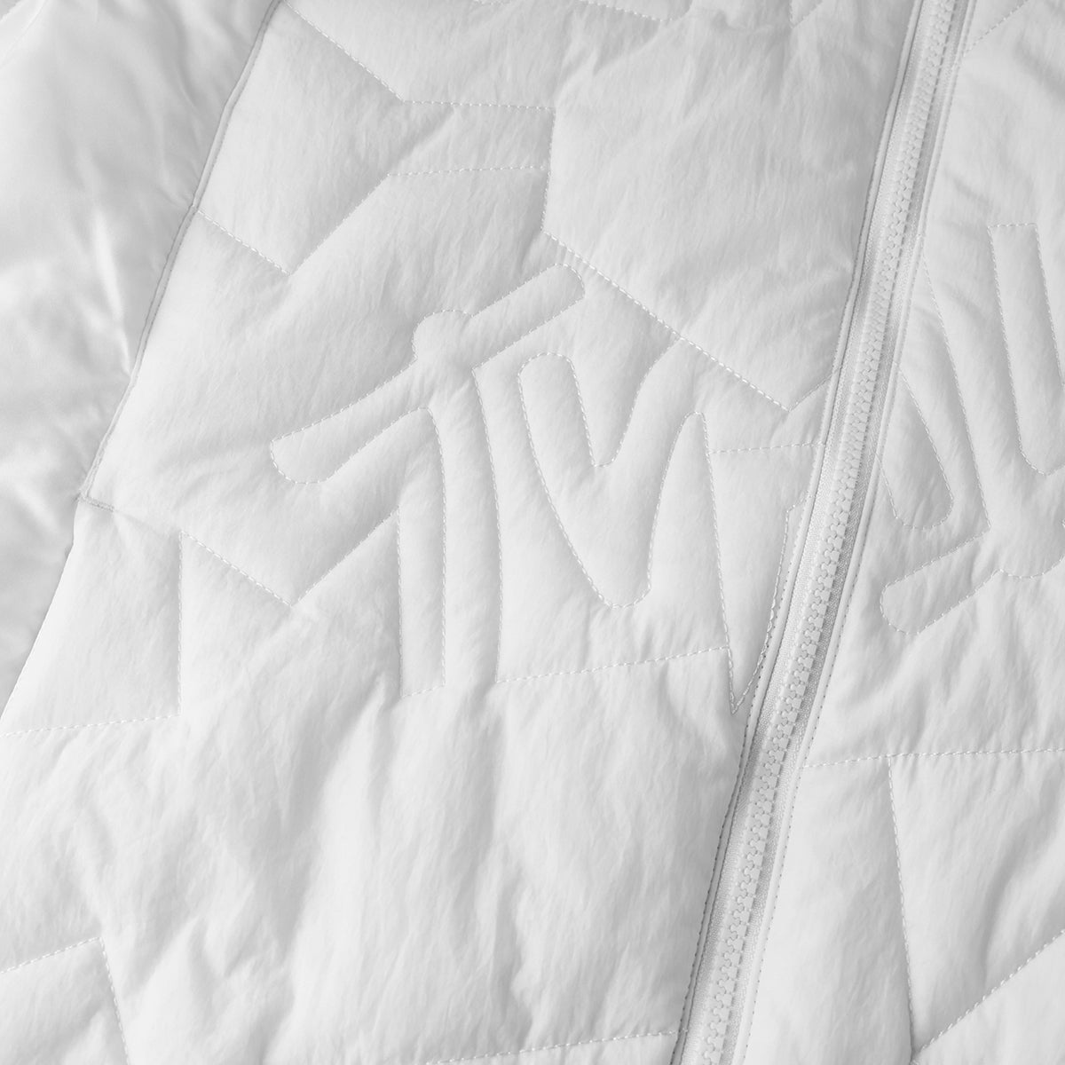 MTV MEN'S POP PUFF JACKET