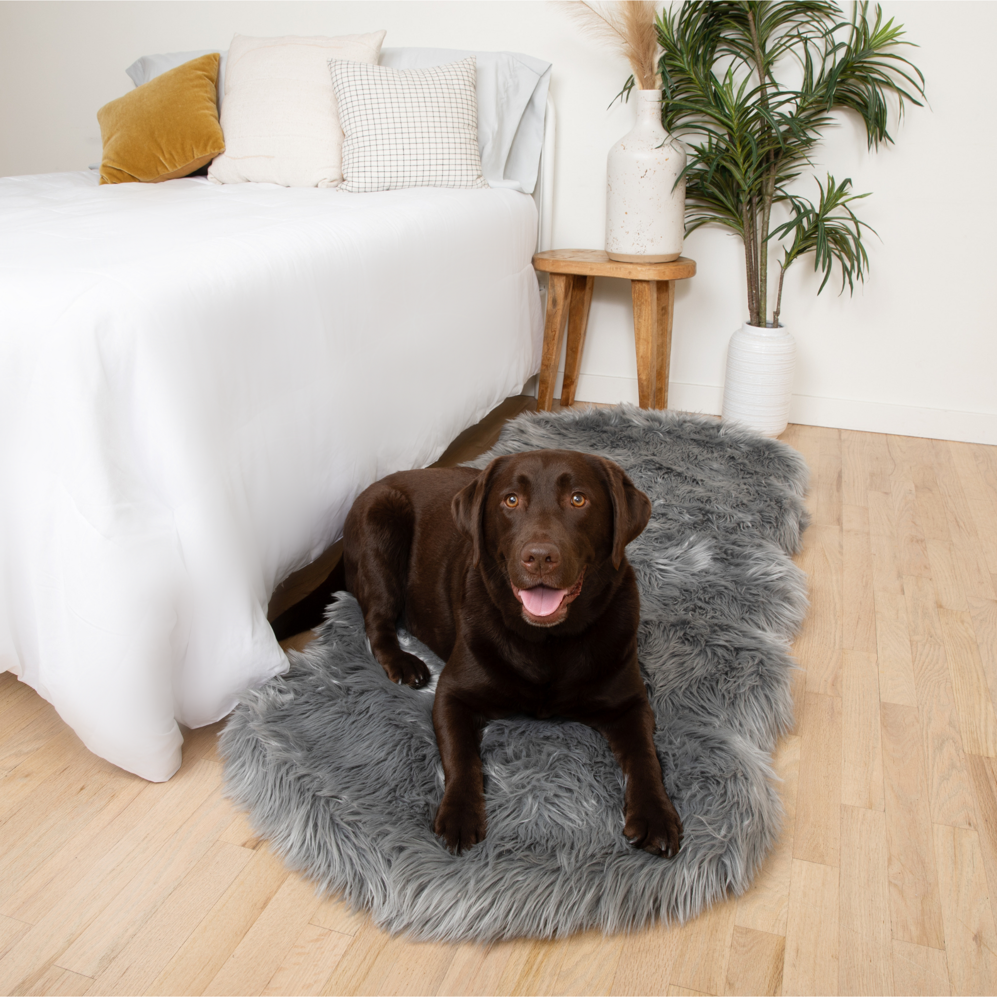 PupRug™ Runner Faux Fur Memory Foam Dog Bed - Charcoal Grey、mySite、solidvoid