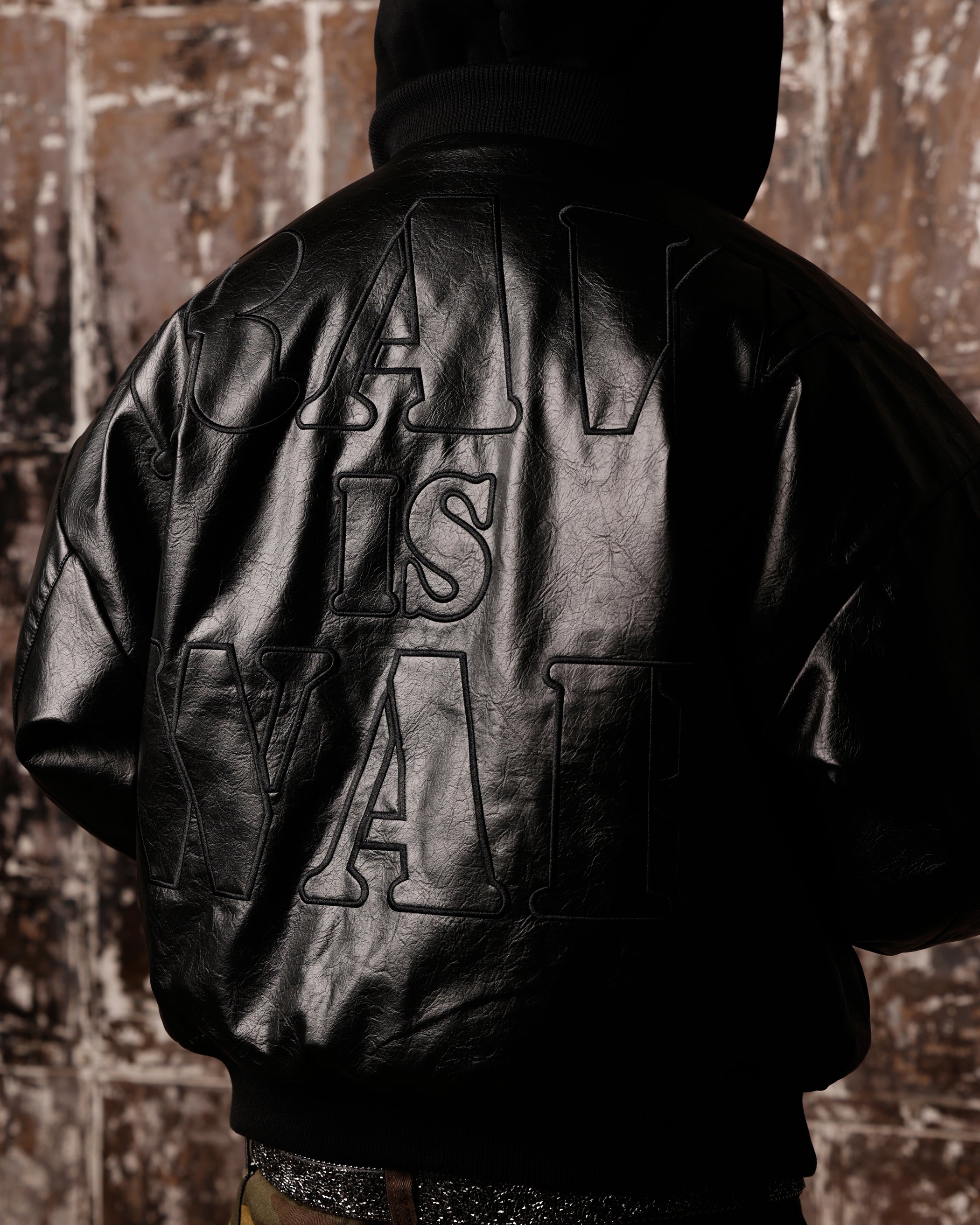 Loiter X WWE Raw Is War Jacket Black、mySite、zt4zffjzw