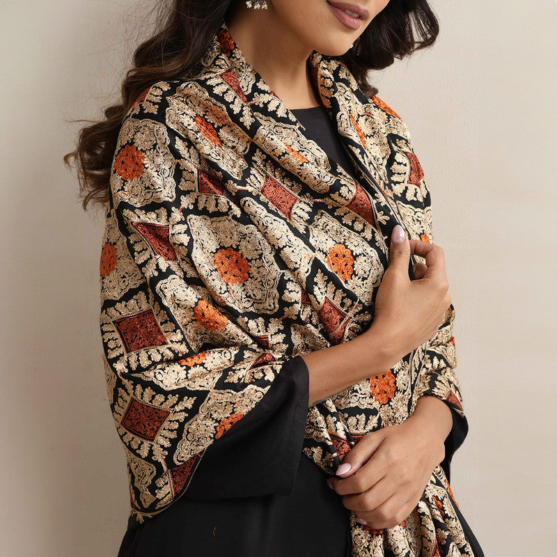 Woolen Stole | Embroidered | Black、mySite、camillekostekn