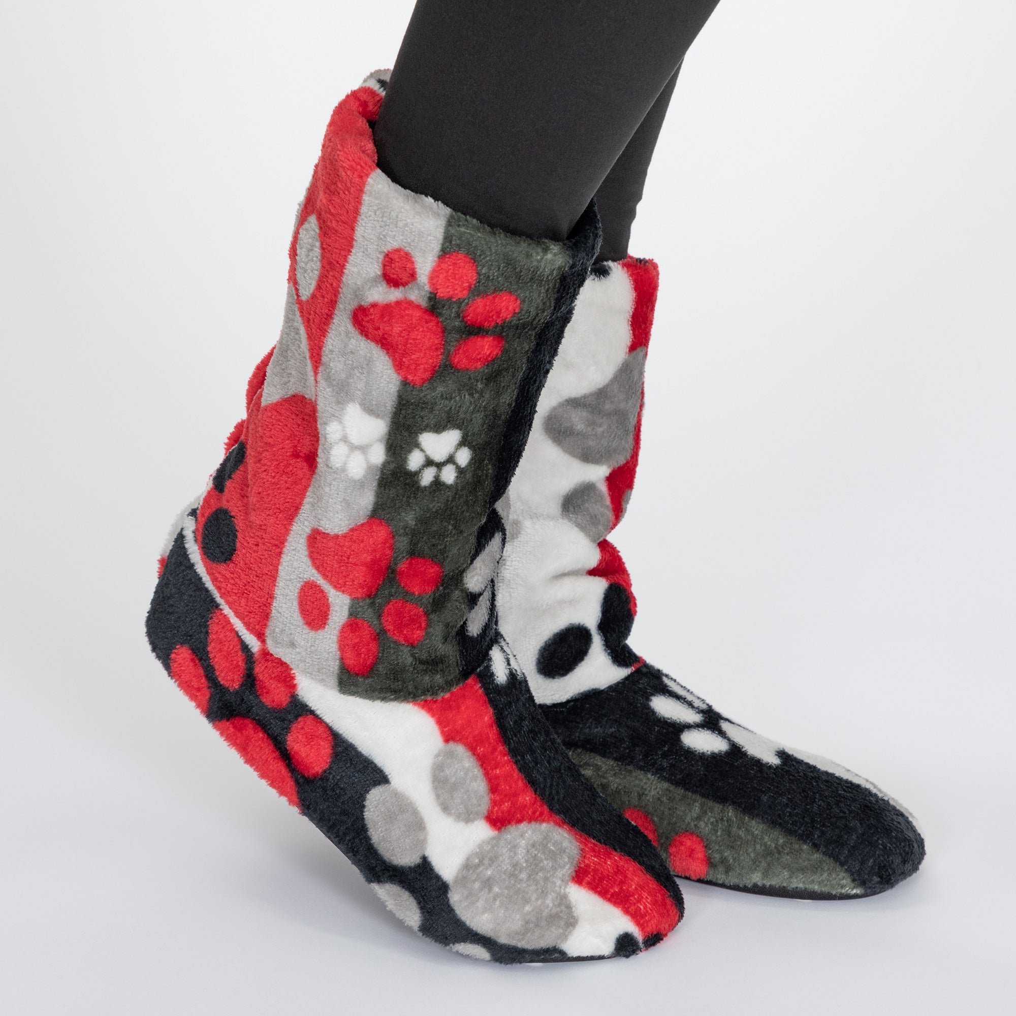 Super Cozy Paw Print Fleece Slipper Booties、mySite、camillekostekn