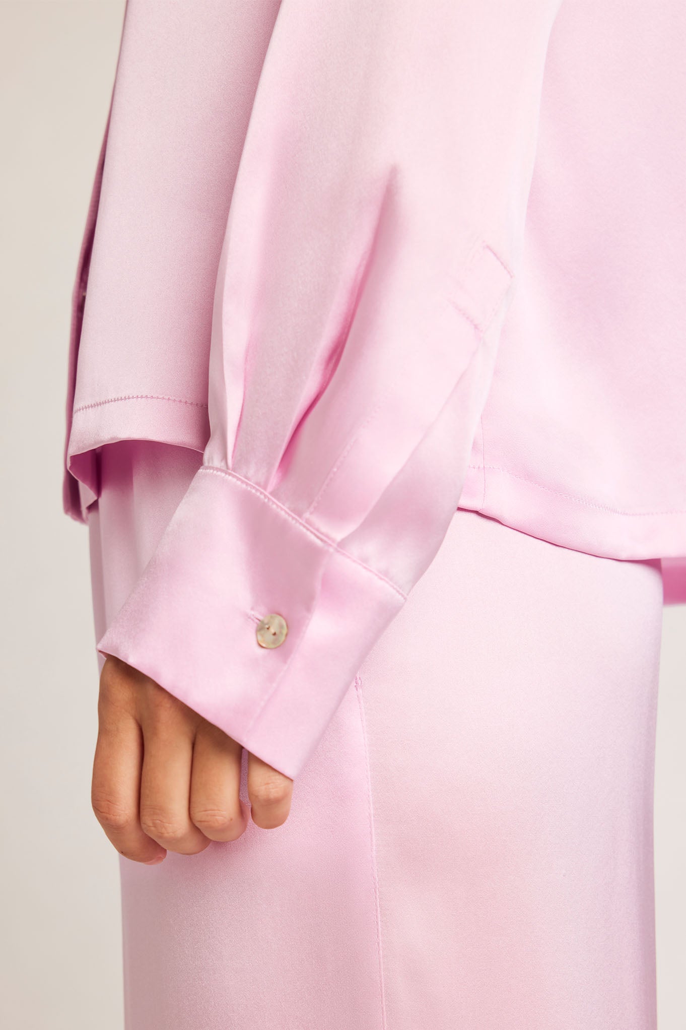 Eclipse Silk Shirt in Babe、mySite、bengalsvssteelers