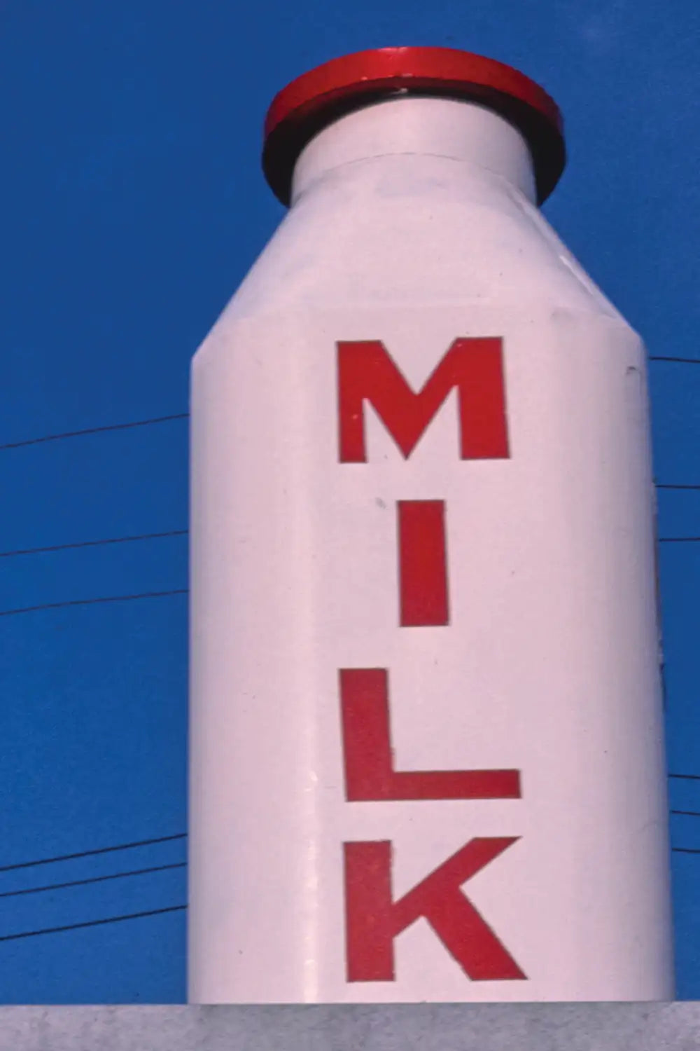 Milk Bottle Roadside Attraction Art Print、mySite、gigharbornorthrealestate