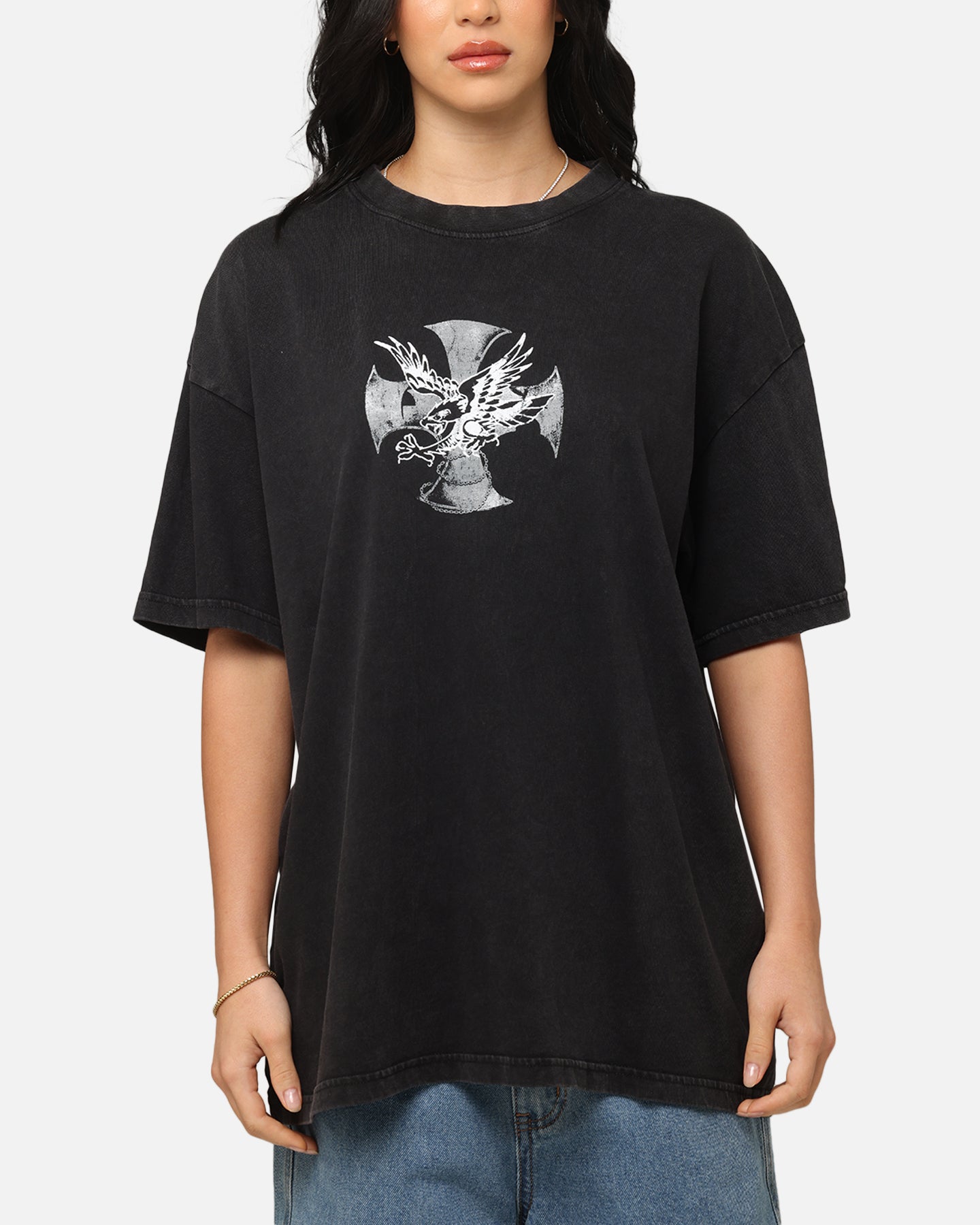 {product_title} - {shop_name}