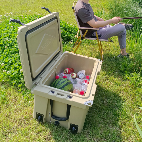 Hot Selling Blue color 65QT Outdoor cooler fish ice chest Box 2022 Popular Camping Cooler Box、、eastwooduniform