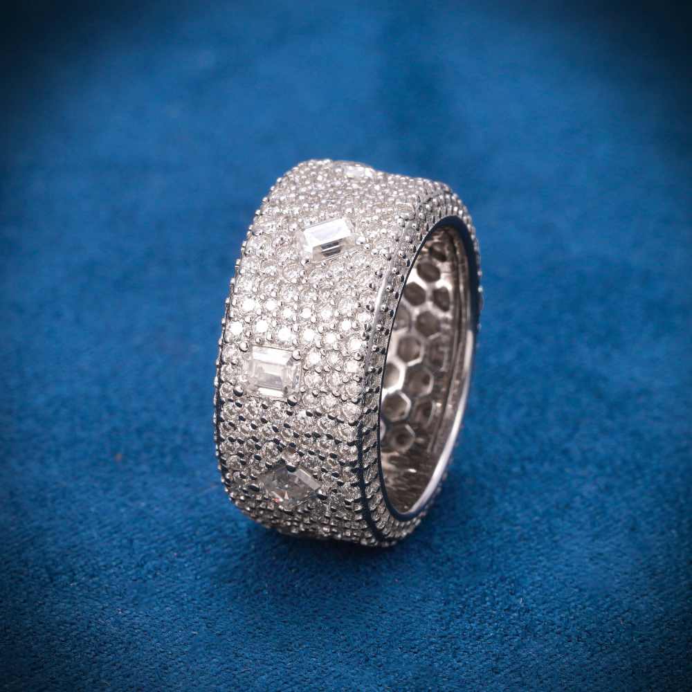 Moissanite 7-Row Emerald Cut Ring 14K Gold、mySite、hinf8tx79