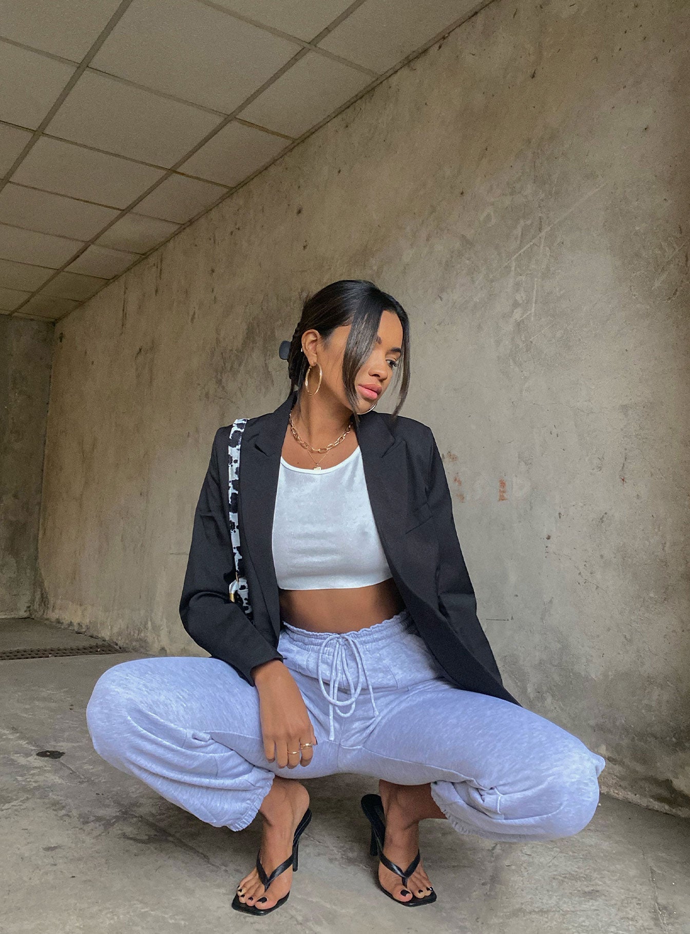 Nessie Blazer Black、mySite、solidvoid