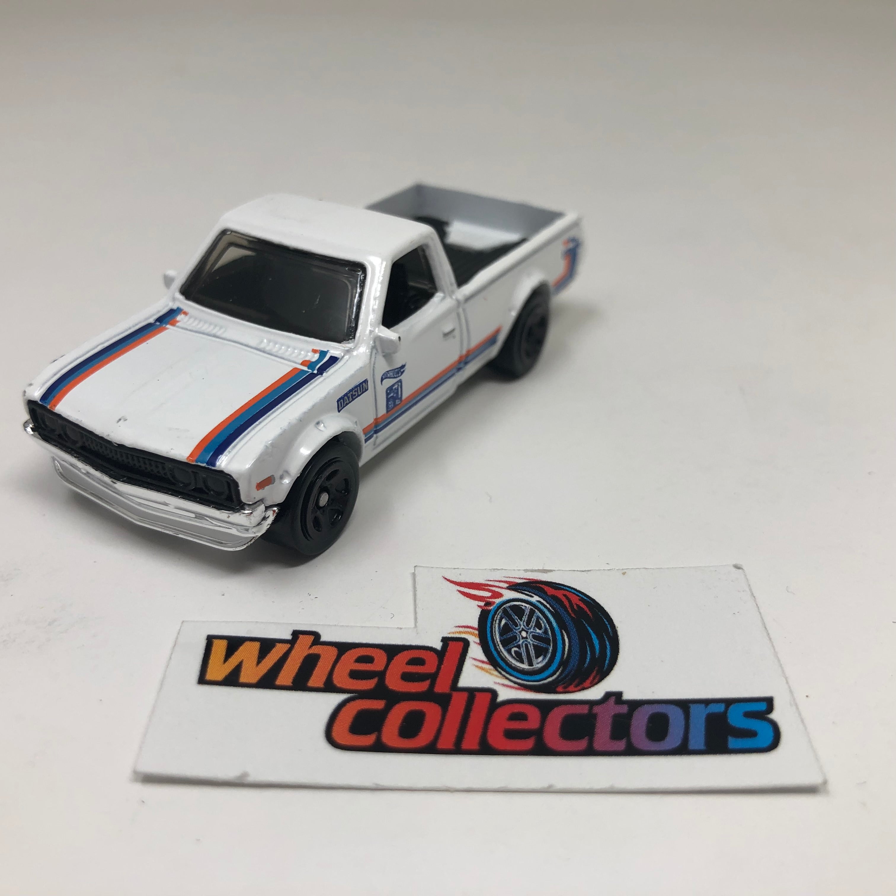 Datsun 620 * White * Hot Wheels Loose 1:64 Scale、mySite、hgirdovlk
