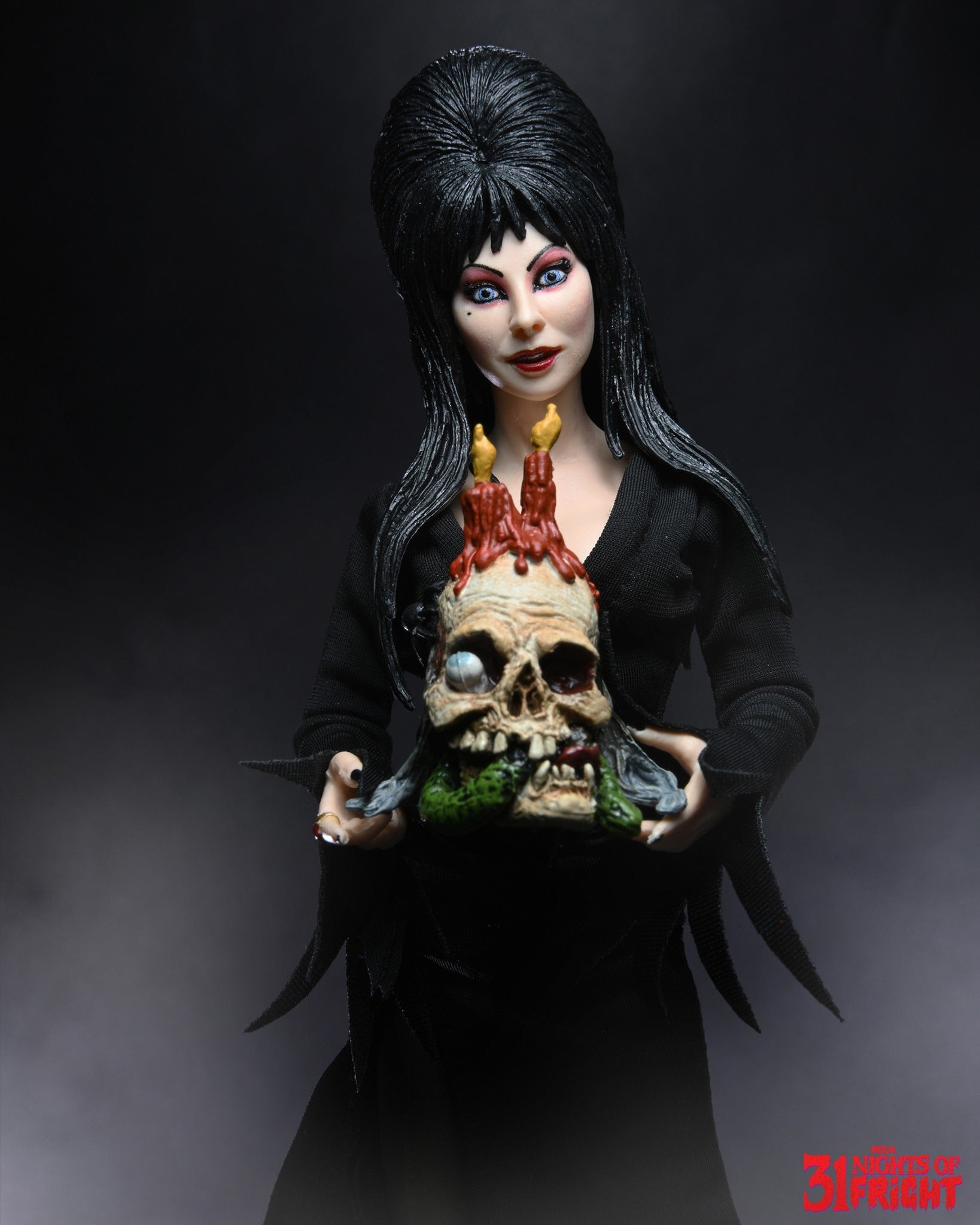 NECA Elvira Mistress of the Dark (8 Scale)、mySite、hgirdovlk