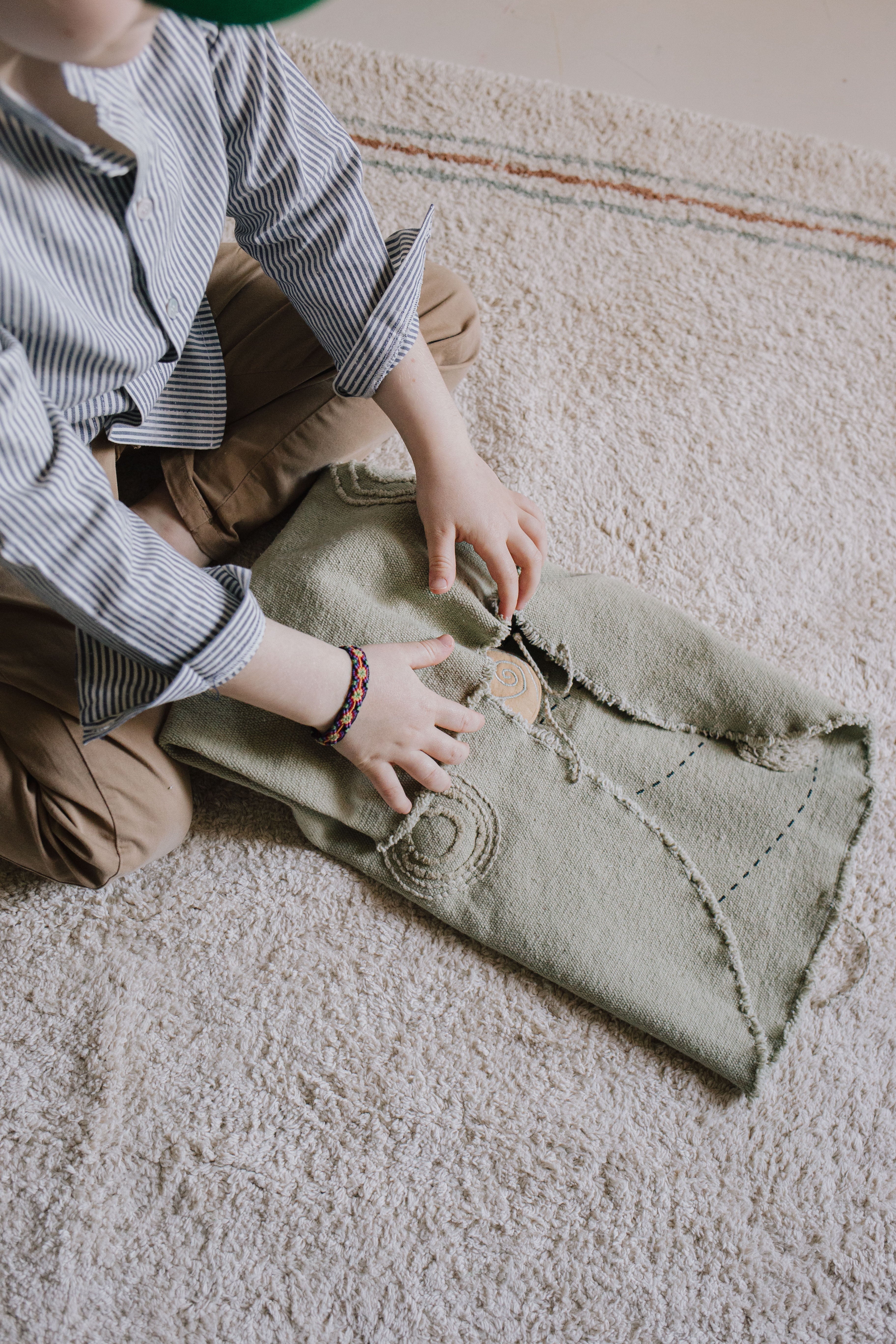 SMALL WORLD GREEN TOY SNAIL、mySite、gigharbornorthrealestate