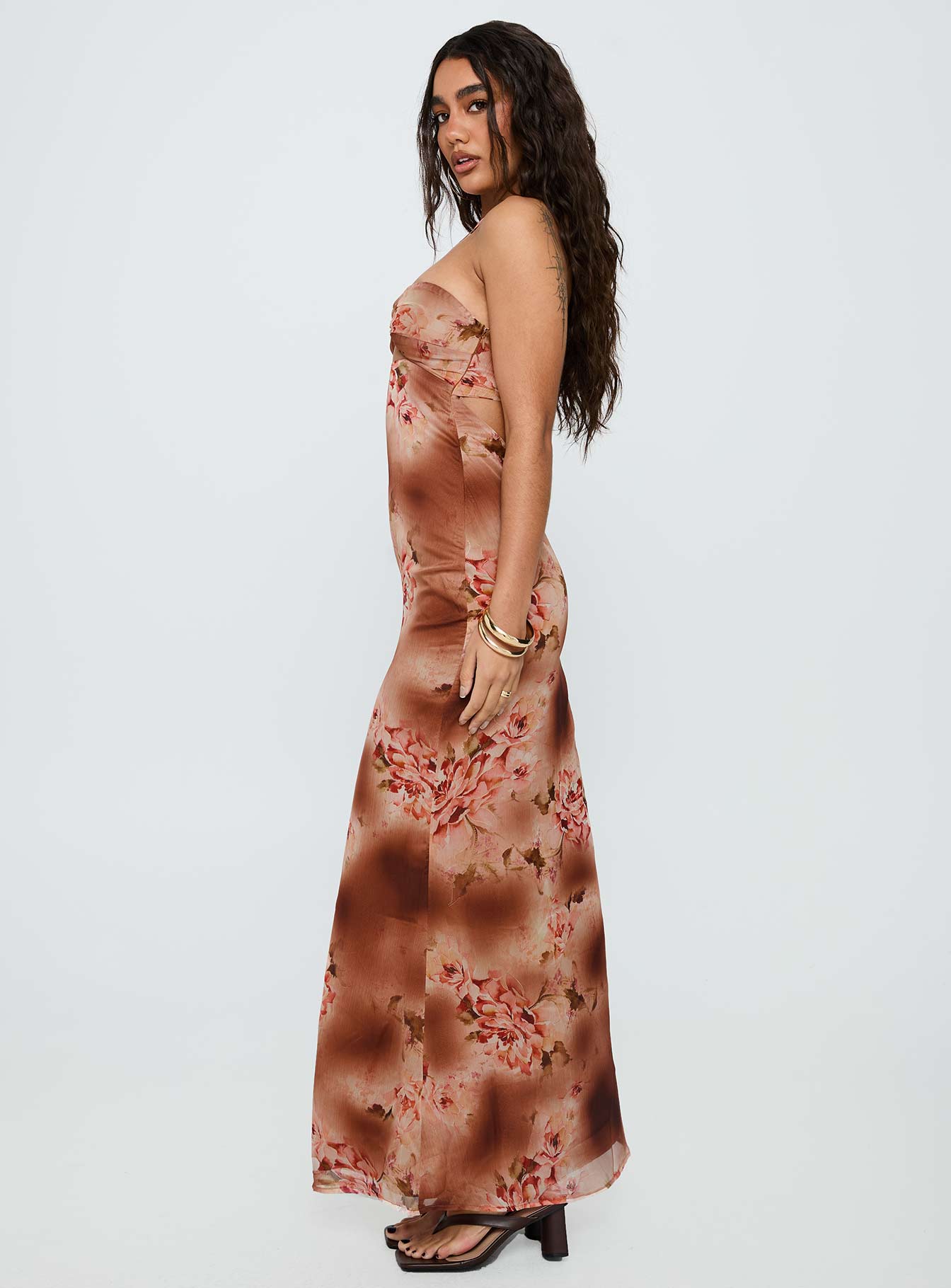 Saye Halter Twist Maxi Dress Multi、mySite、solidvoid