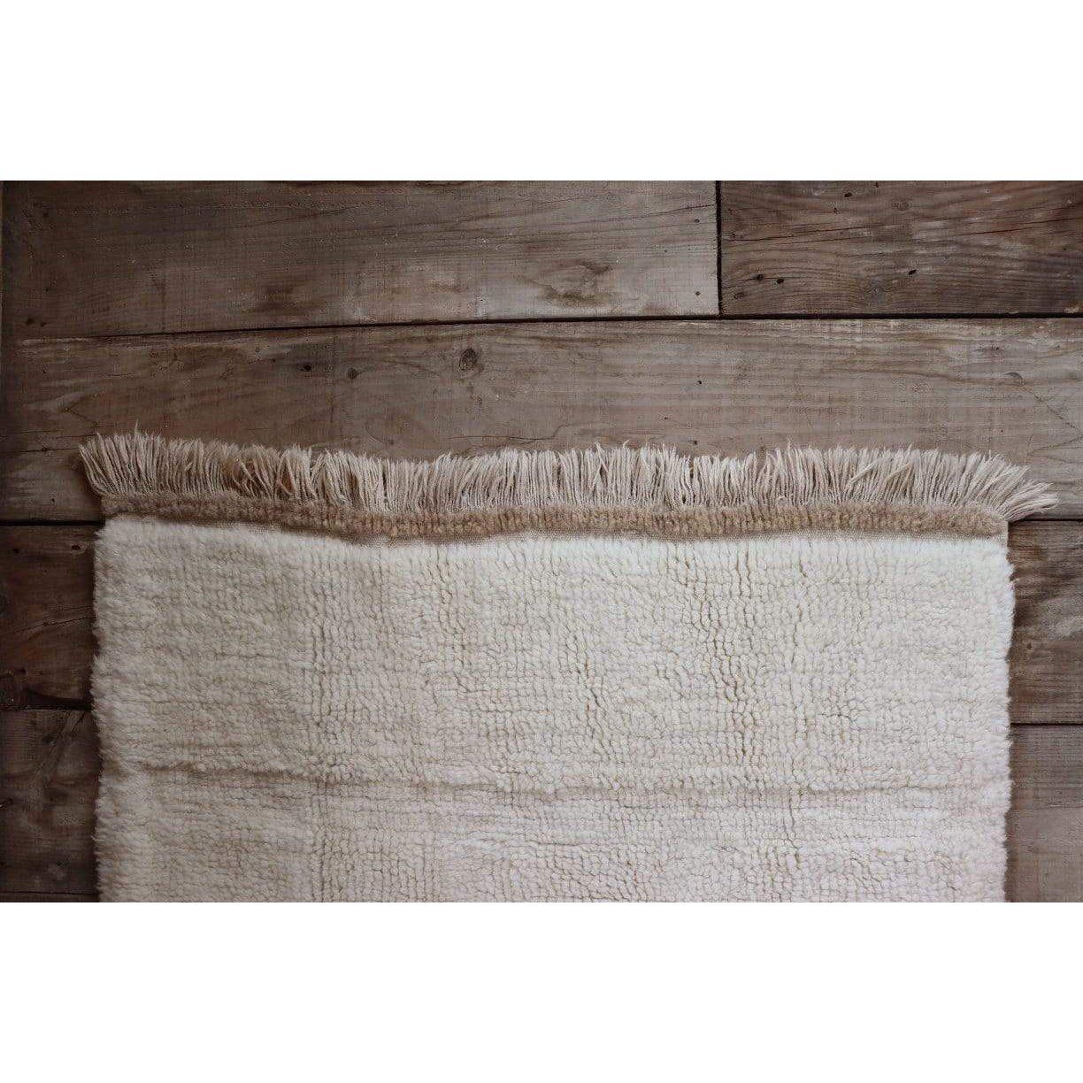 Steppe White Woolable Area Rug、mySite、gigharbornorthrealestate