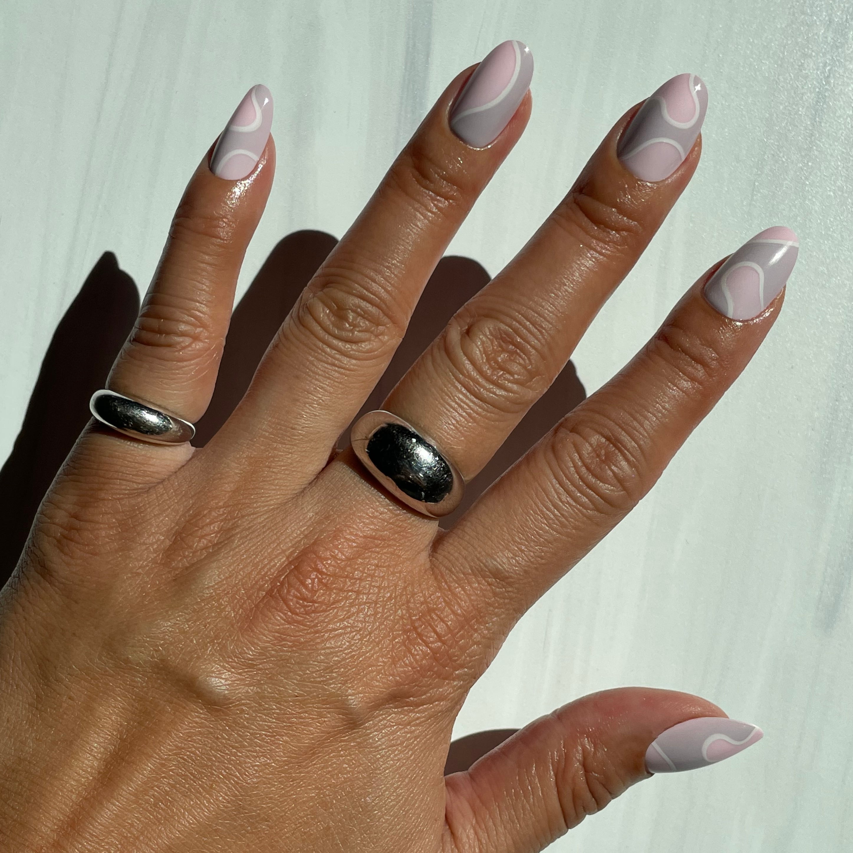 Groovy Swirl - Press-On | Short | Round、mySite、solidvoid