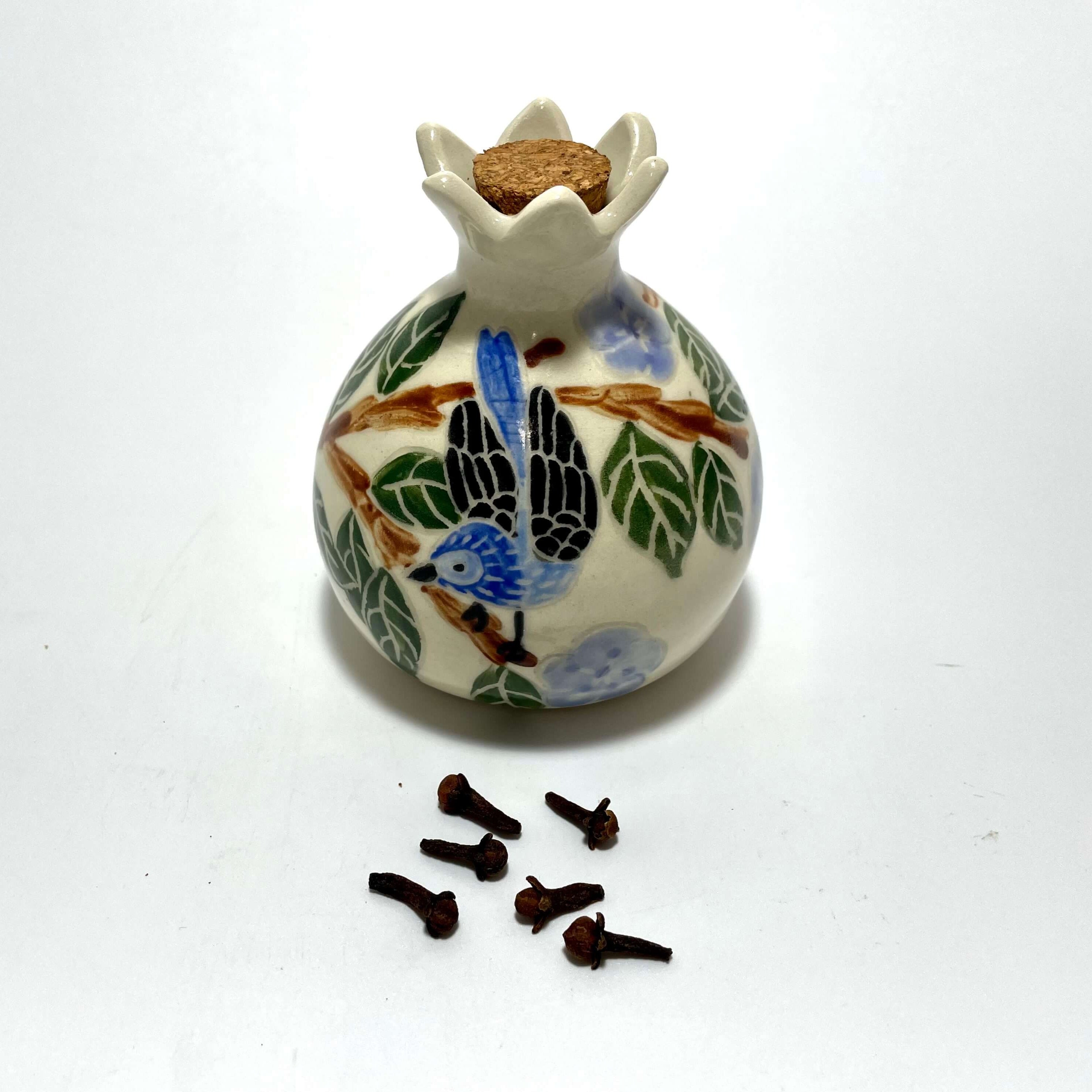 Blue Bird Porcelain Spice Box by Goodstein Ceramics、mySite、topwebapps