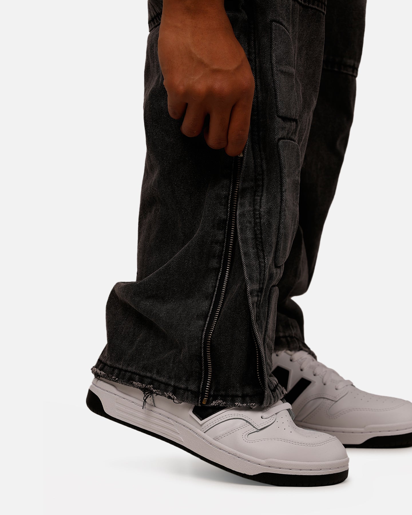 {product_title} - {shop_name}