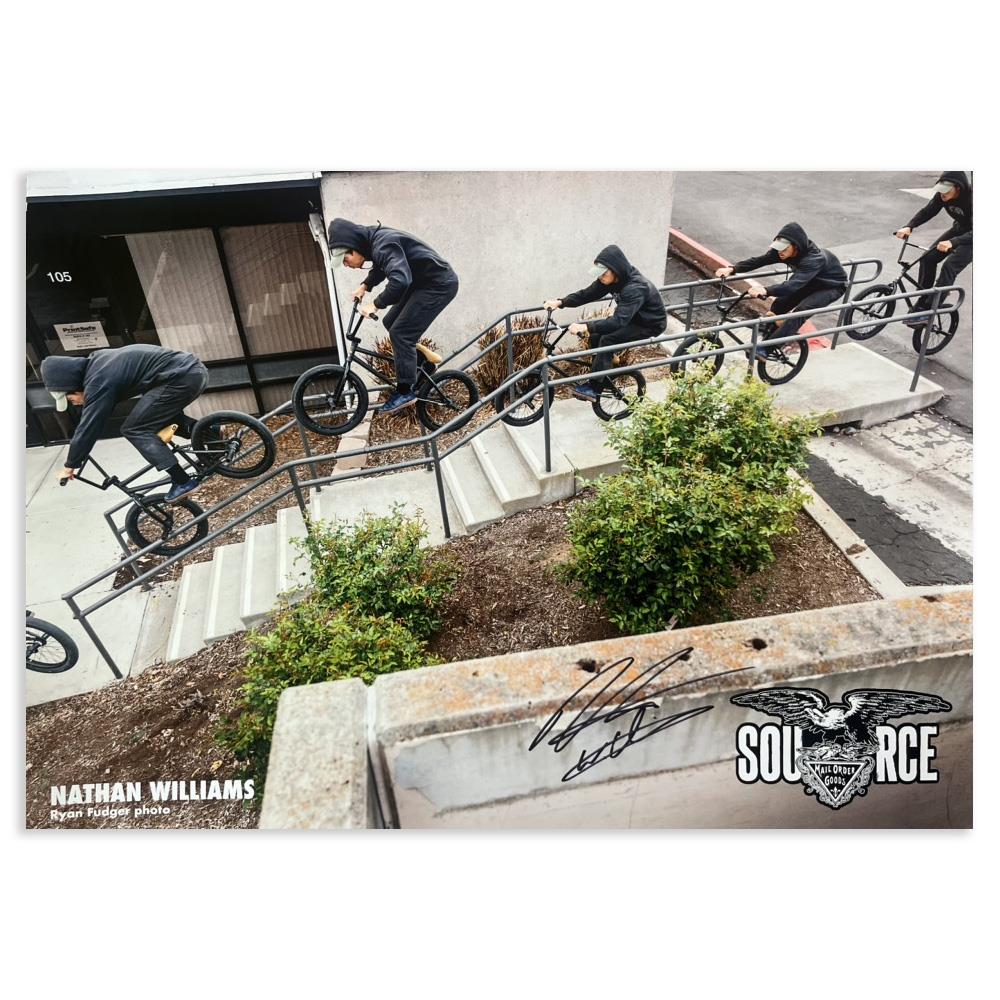  Source X Help Nathan Williams Cap - Poster Bundle、mySite、merchandisen