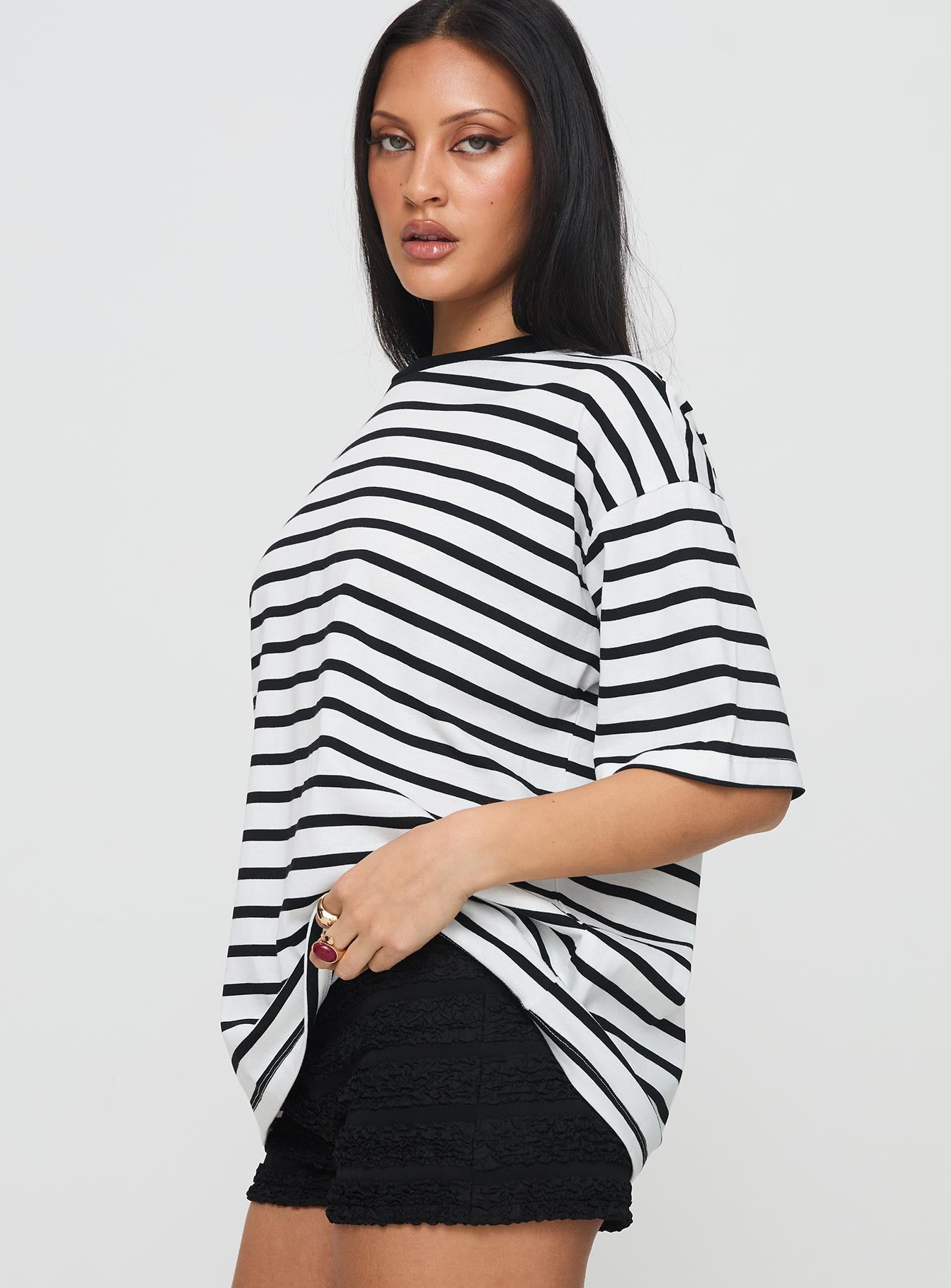 Nersa Oversized Tee Black/white Stripe、mySite、solidvoid