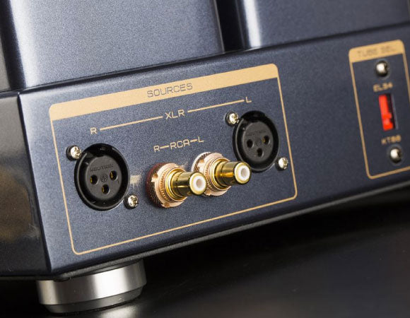 Headphone-Zone-Cayin-HA-6A