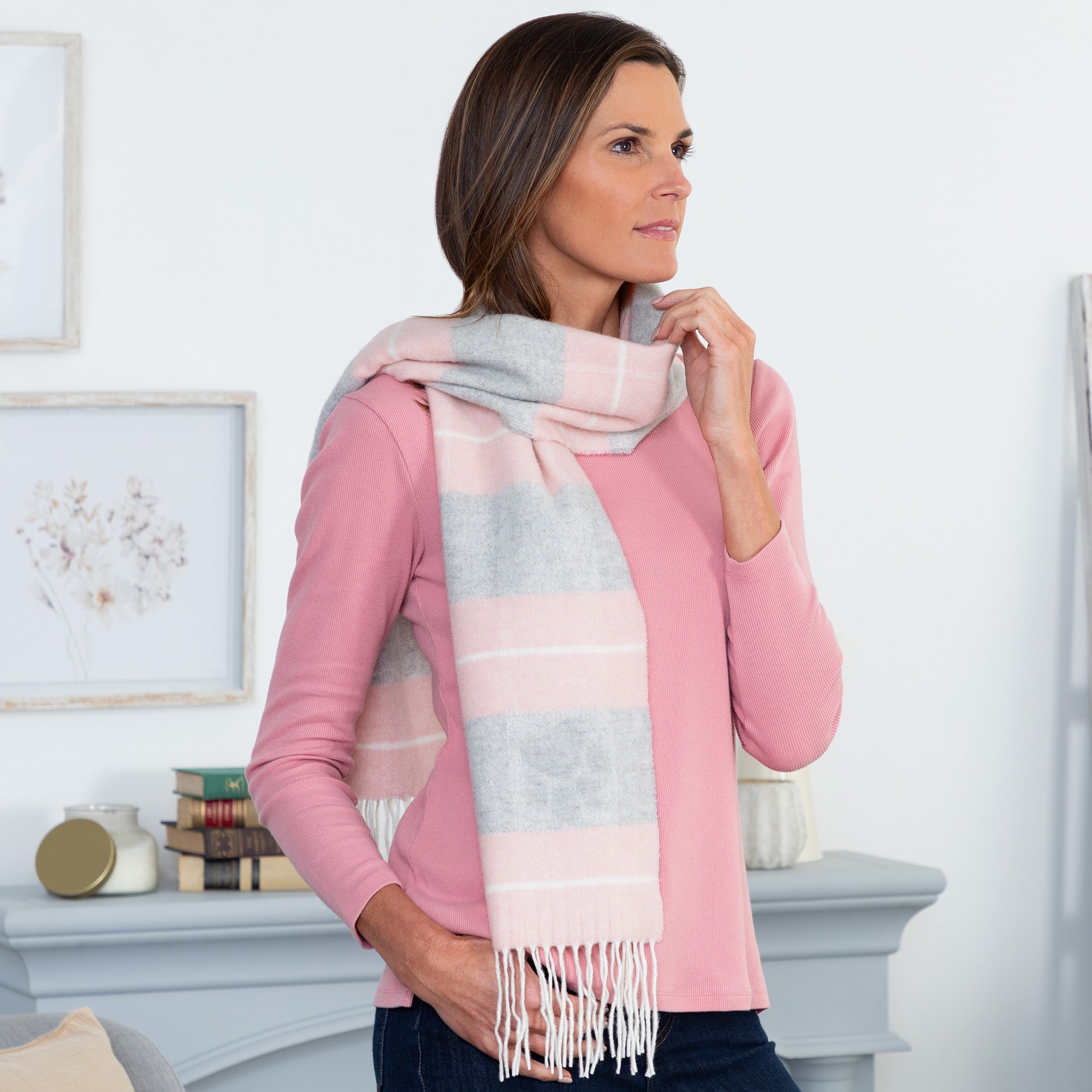 Ukrainian Merino Wool & Cashmere Paw Plaid Scarf、mySite、camillekostekn