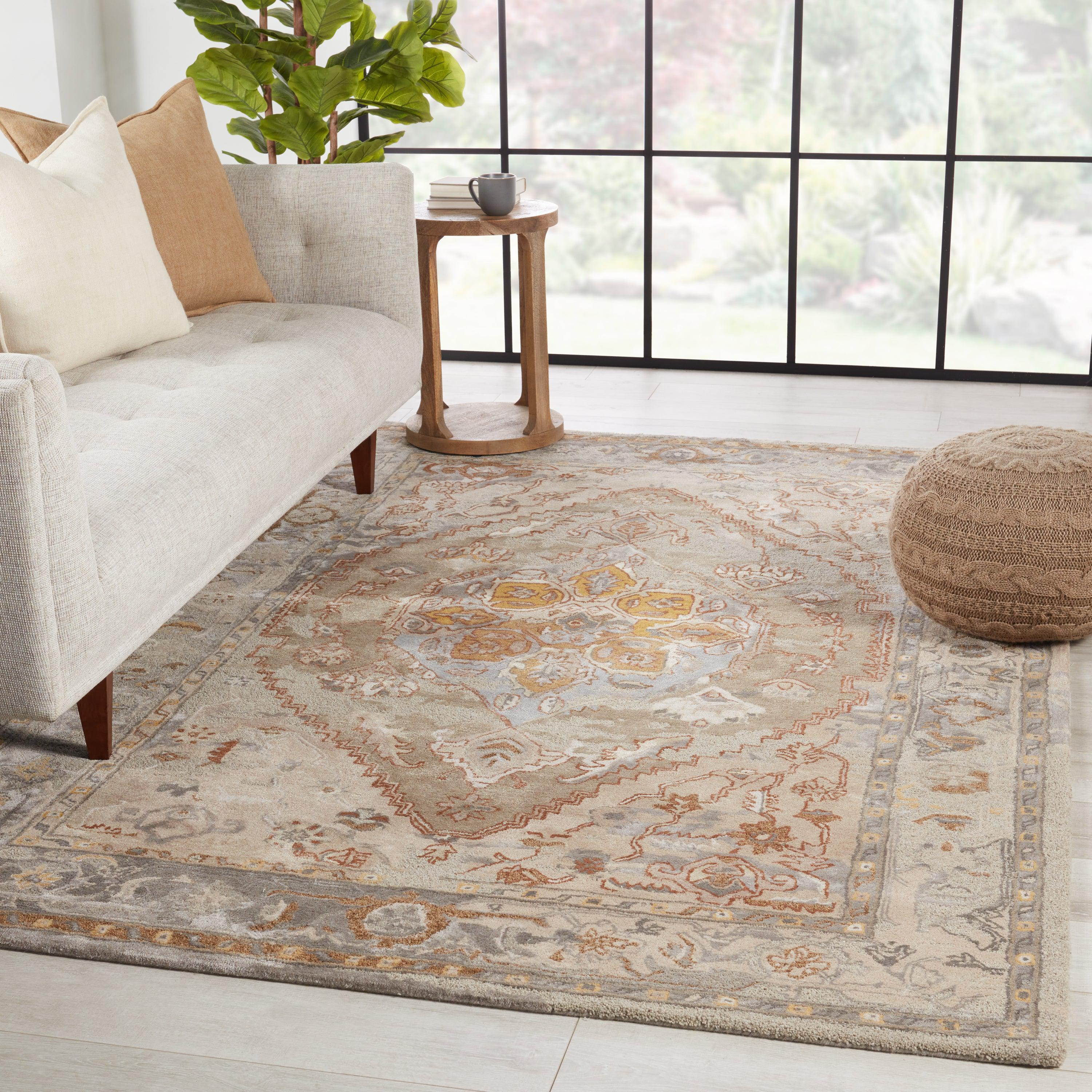 Raisa Handmade Medallion Taupe Gold Area Rug、mySite、gigharbornorthrealestate