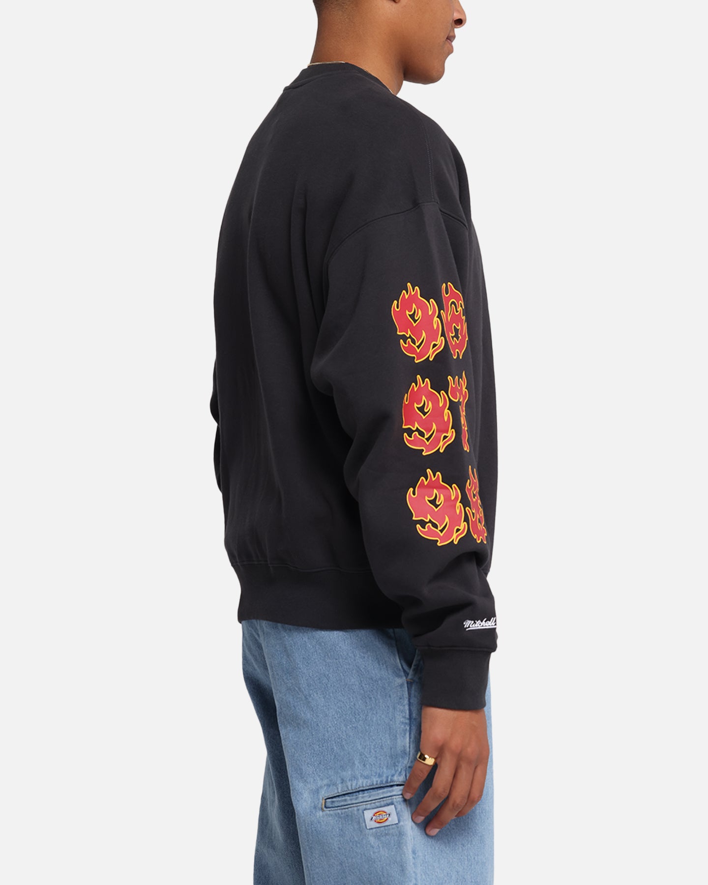 Mitchell & Ness Chicago Bulls Up In Flames Crewneck Faded Black、mySite、zt4zffjzw