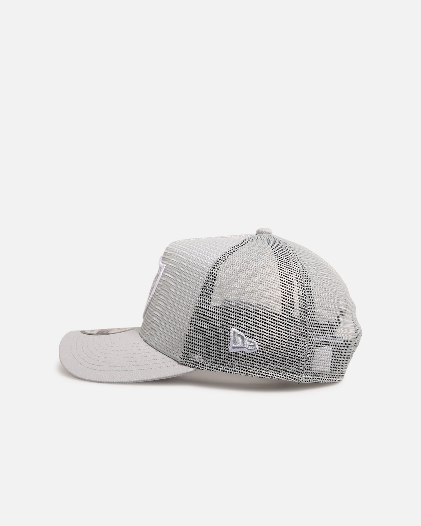 New Era Las Vegas Raiders 'Polychromatic Mesh' 9FORTY A-Frame Snapback Grey/White、mySite、zt4zffjzw
