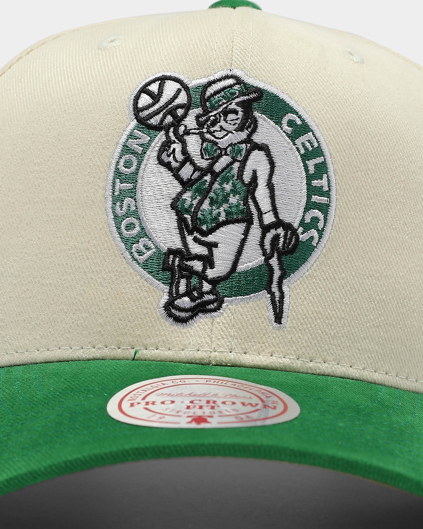 Mitchell & Ness Boston Celtics Pro Crown Snapback Off White/Green、mySite、zt4zffjzw
