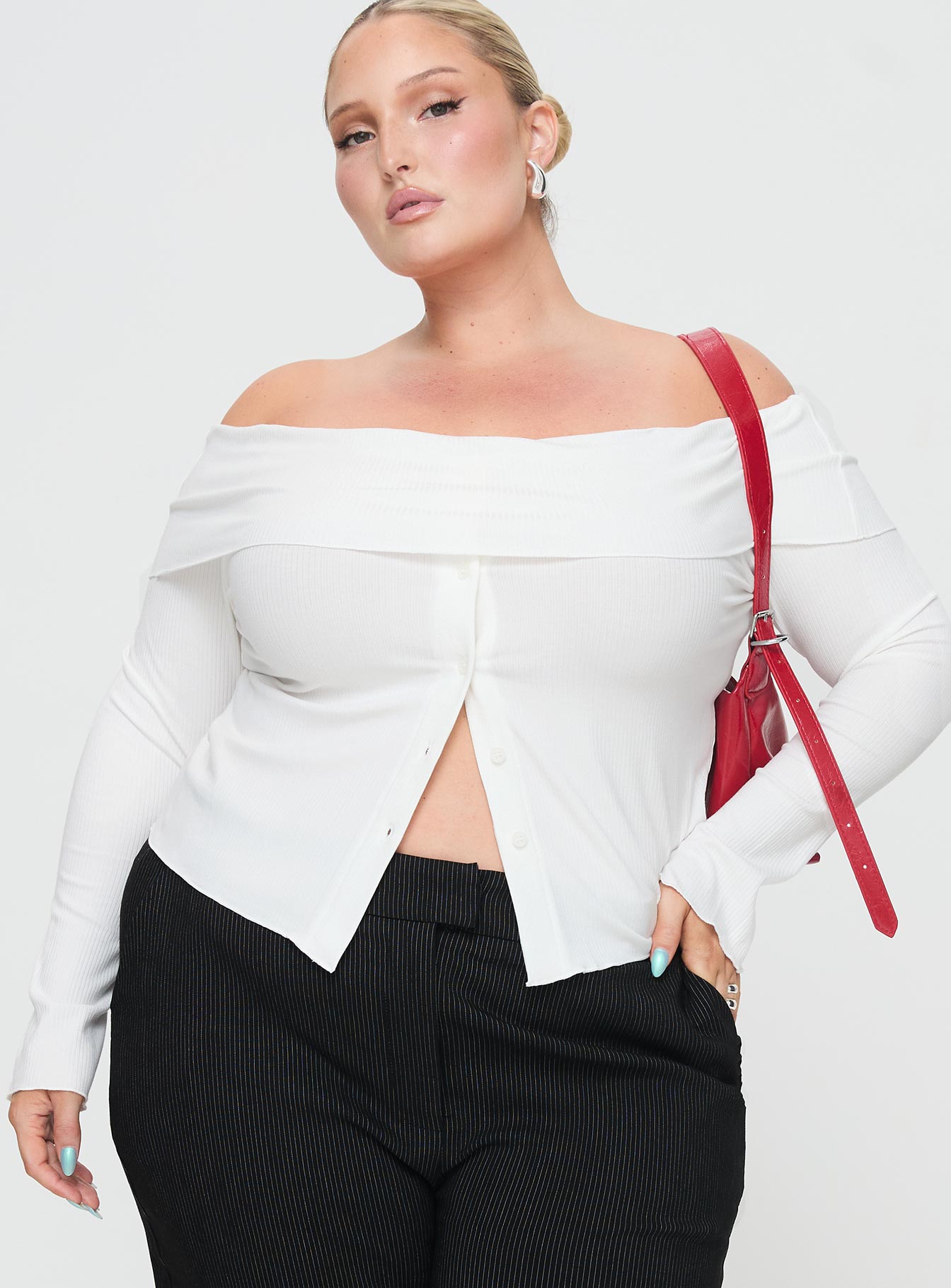 Parveen Off The Shoulder Top White Curve、mySite、solidvoid