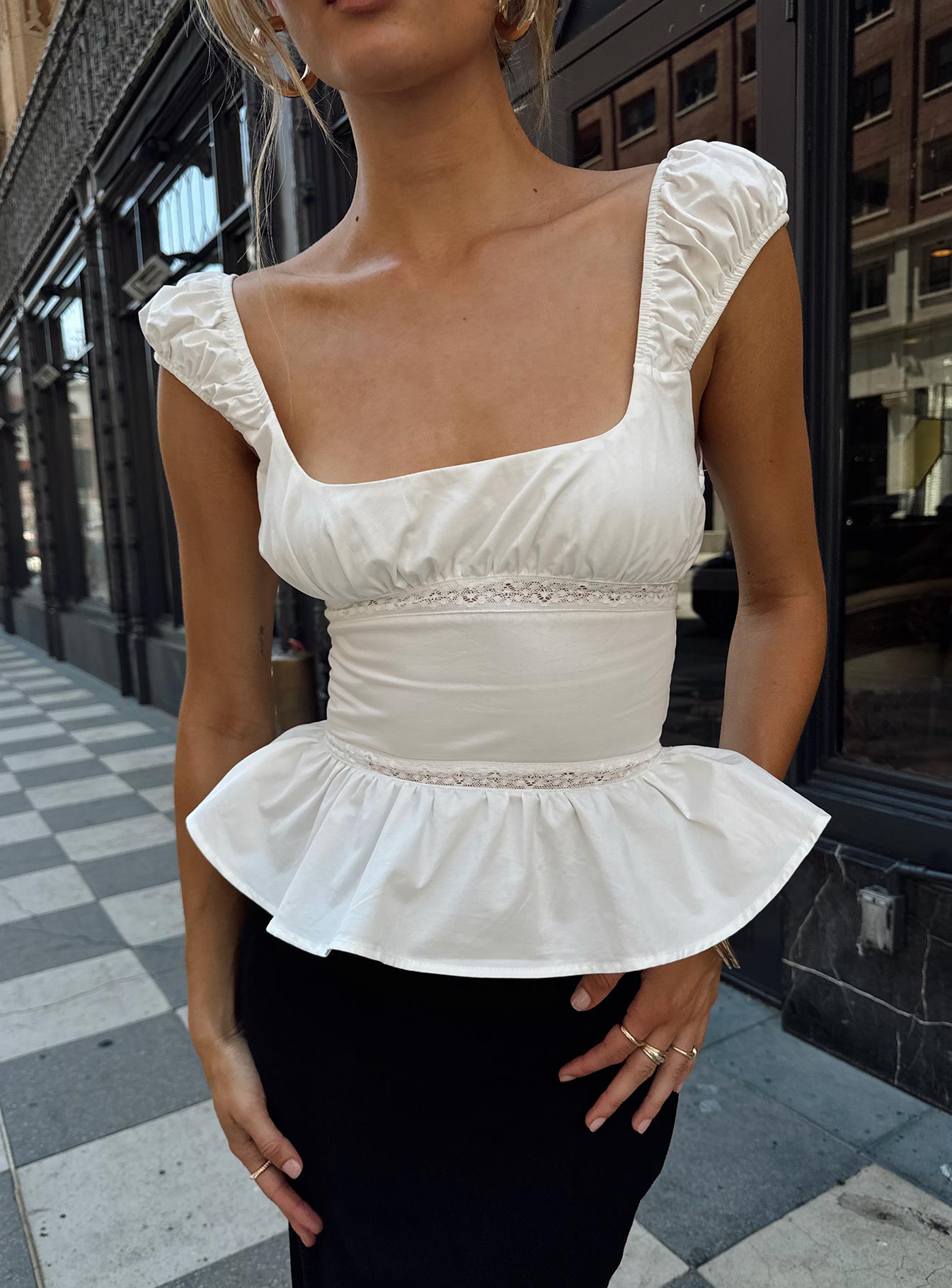 Somi Top White、mySite、solidvoid