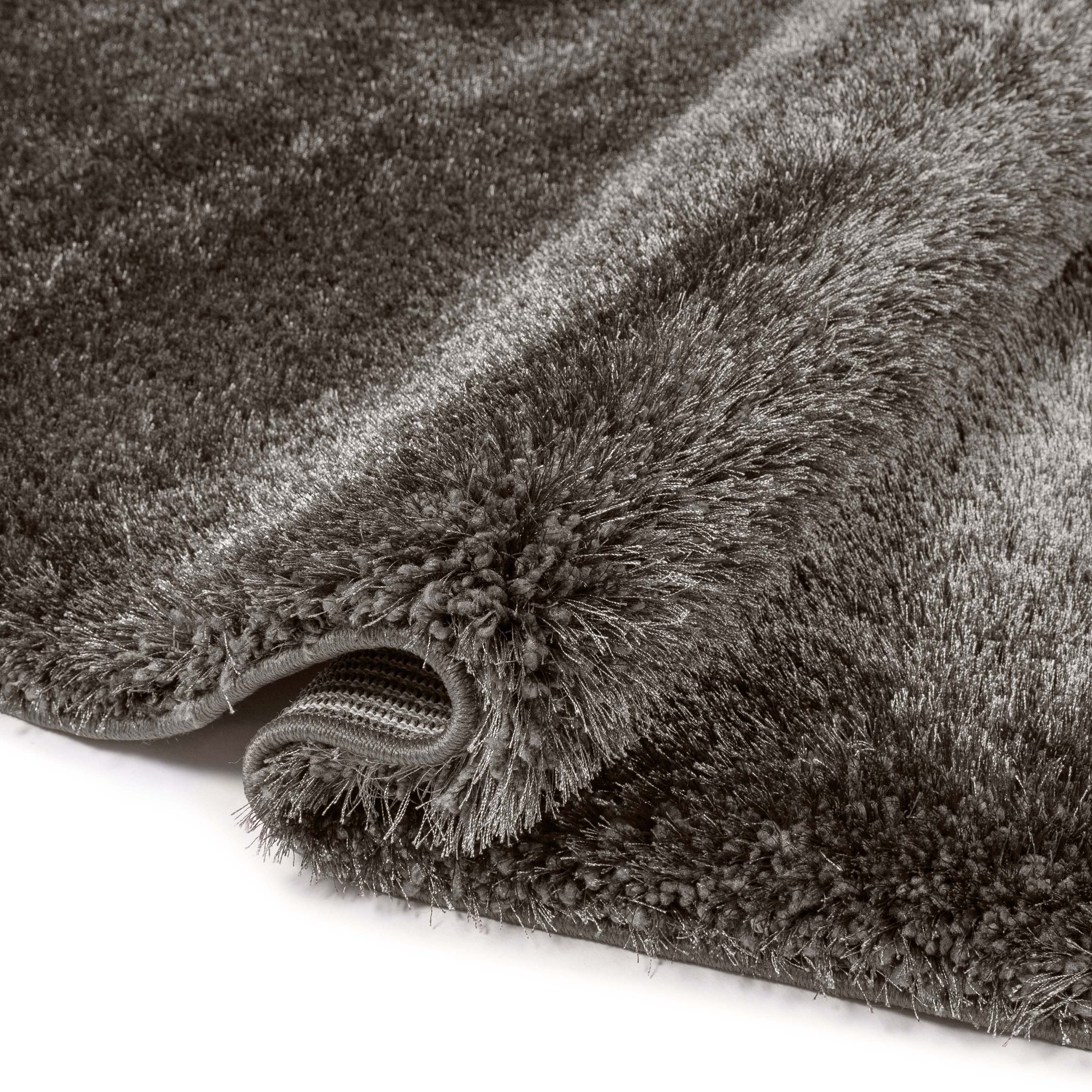 Feather Collection Liza Black Shag Rug – Sparkly, Plush, Minimalist Glam、mySite、gigharbornorthrealestate
