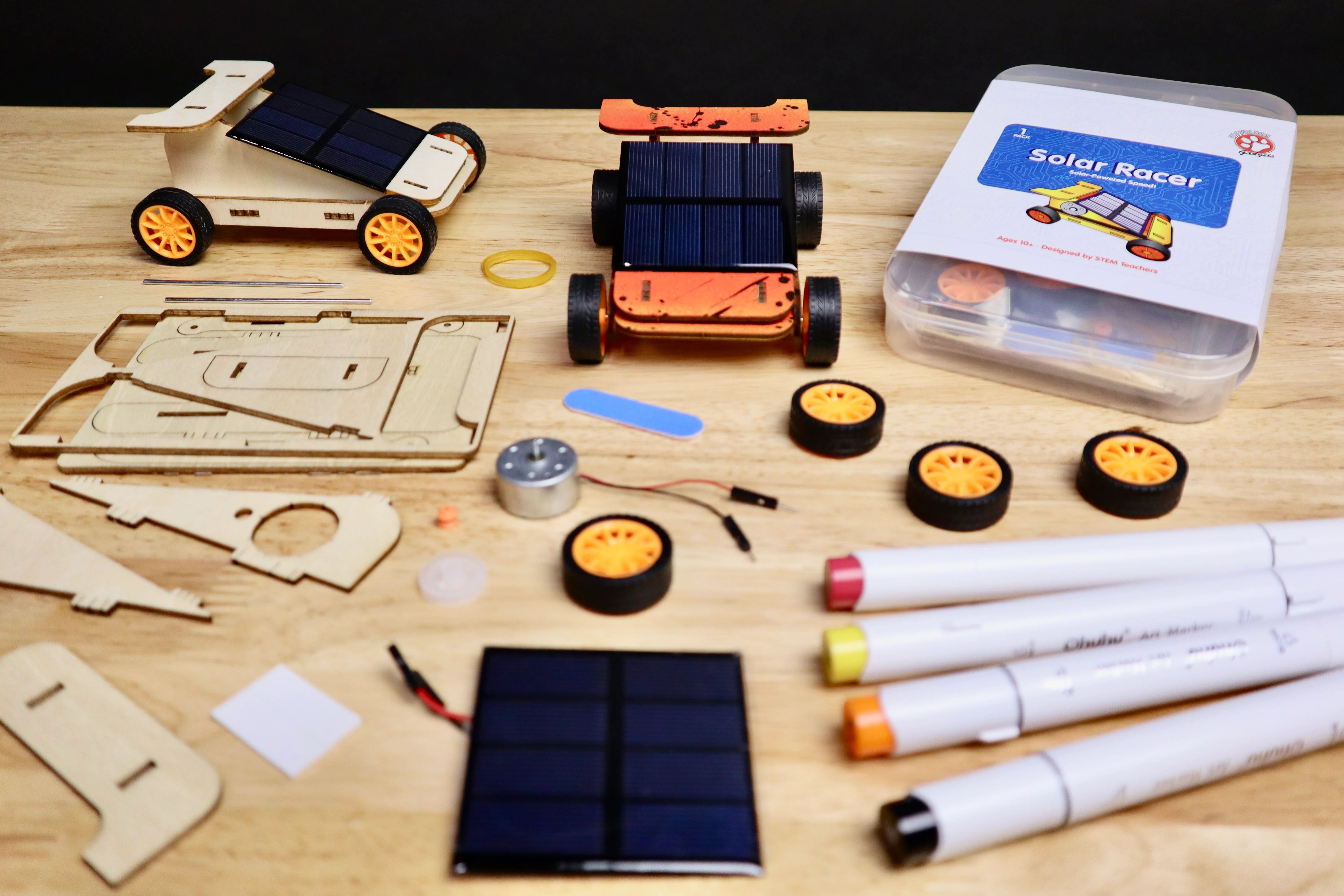 Brown Dog Gadgets Solar Racer、mySite、lovesweatpilates