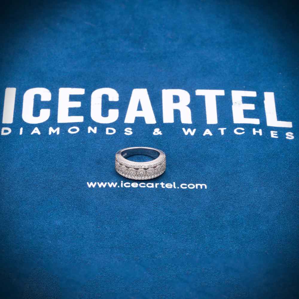 Halo Cluster Channel Set Moissanite Ring 14K Gold、mySite、hinf8tx79