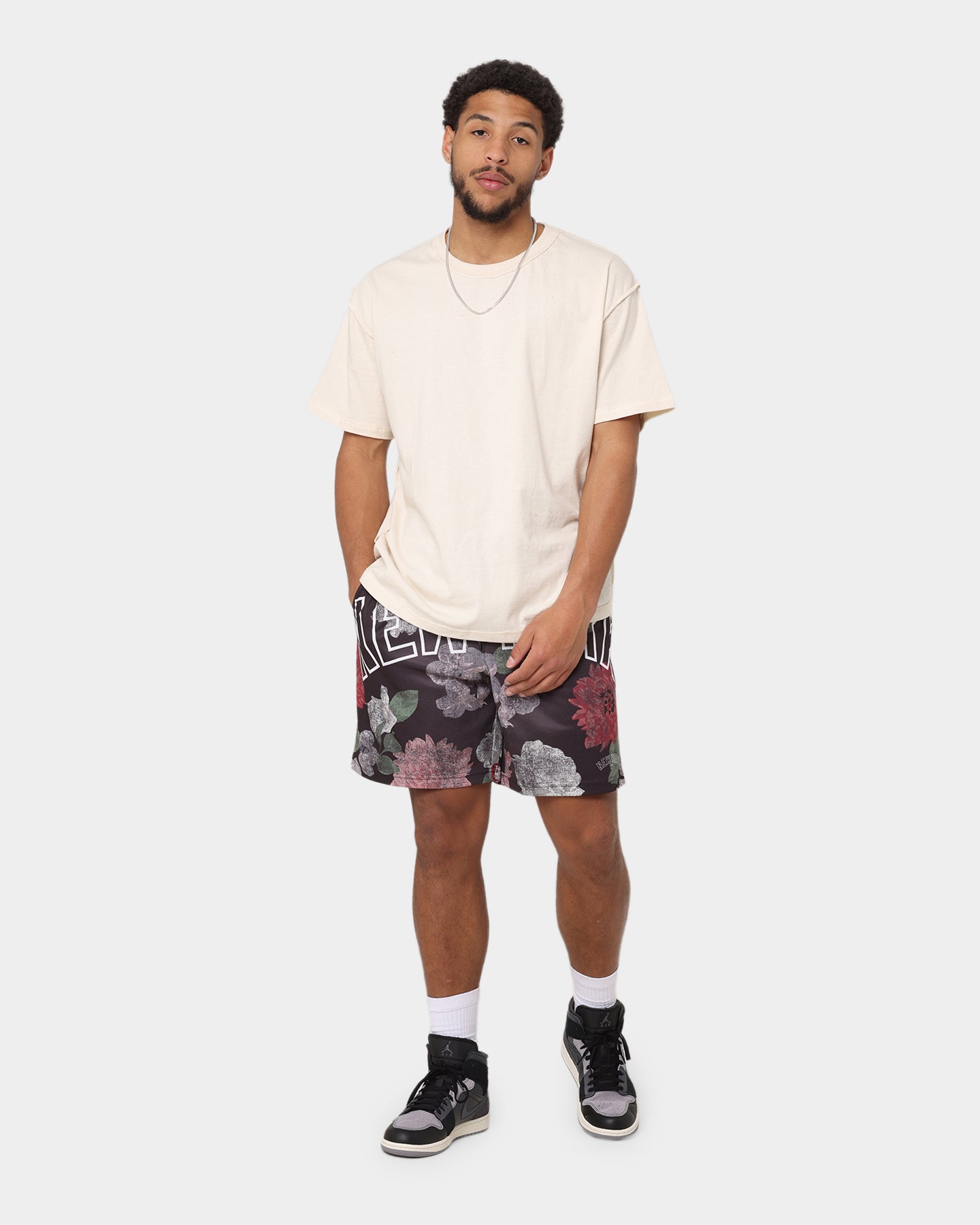 Majestic Athletic New York Yankees Digi Floral Camo Shorts Faded Black、mySite、zt4zffjzw