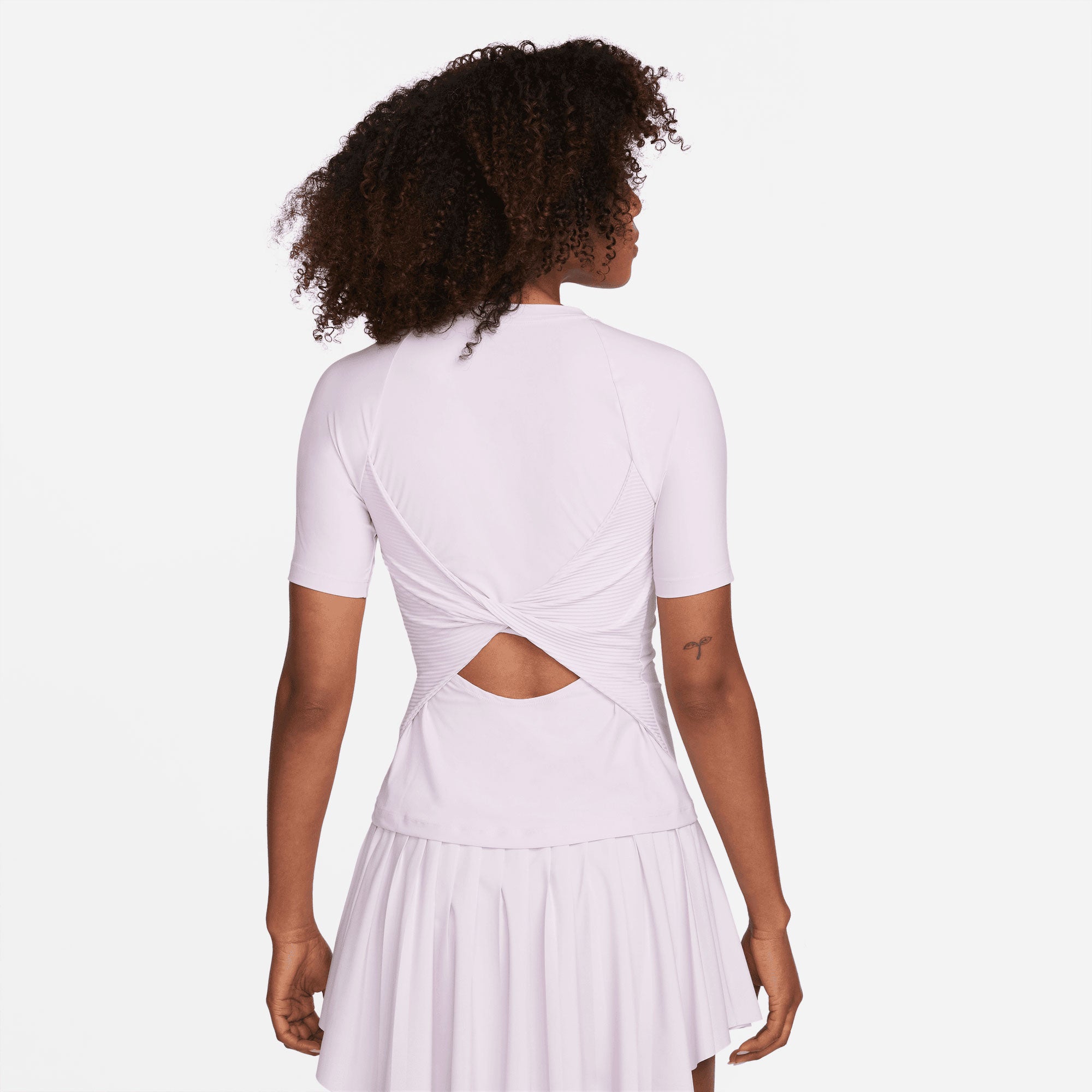 NikeCourt Dri-FIT Advantage Women's Tennis Shirt