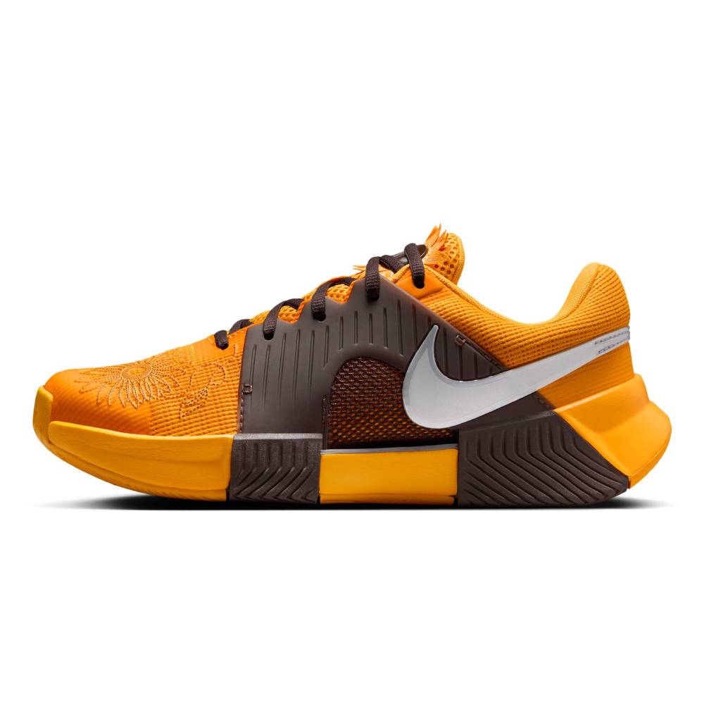 Nike Zoom GP Challenge 1 Osaka Women's Tennis Shoe (Sundial/Metallic Silver)