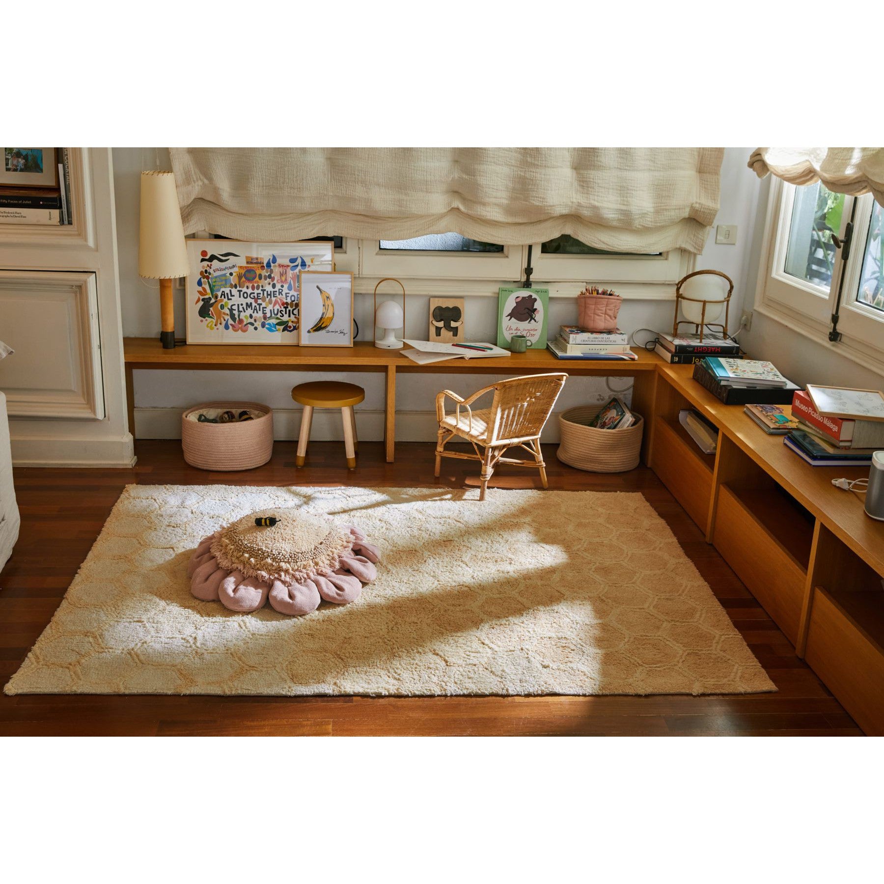 Planet Bee Sweet Honey Washable Rug、mySite、gigharbornorthrealestate