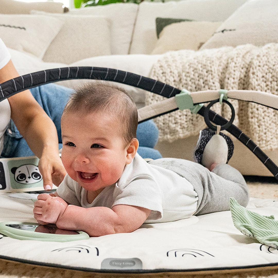  Tiny Love Classic Gymini - Black & White、mySite、merchandisen